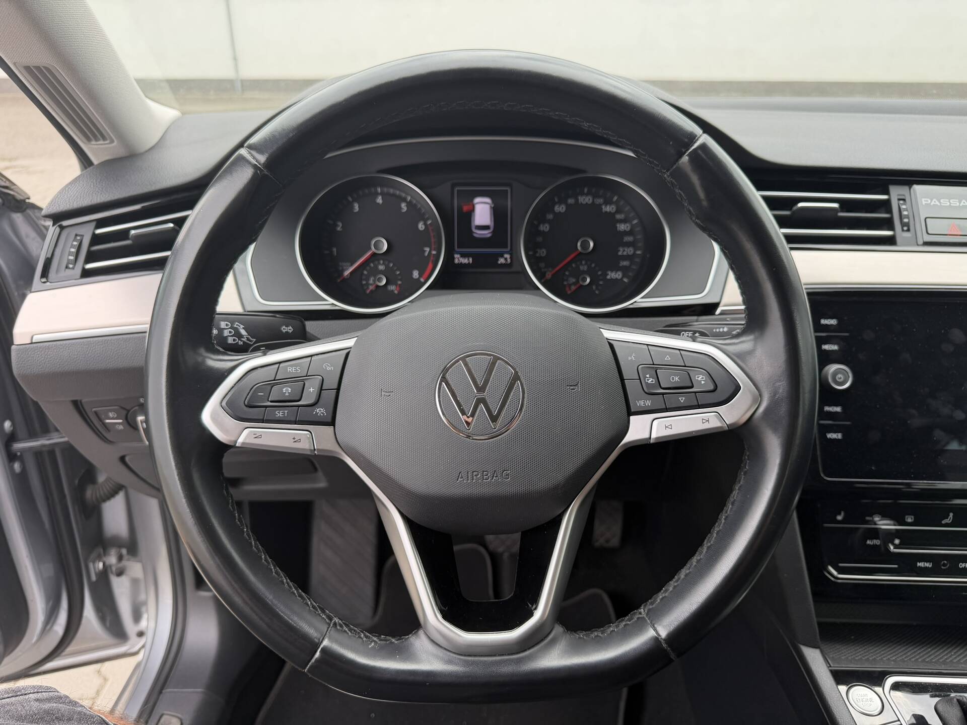 product-gallery-image