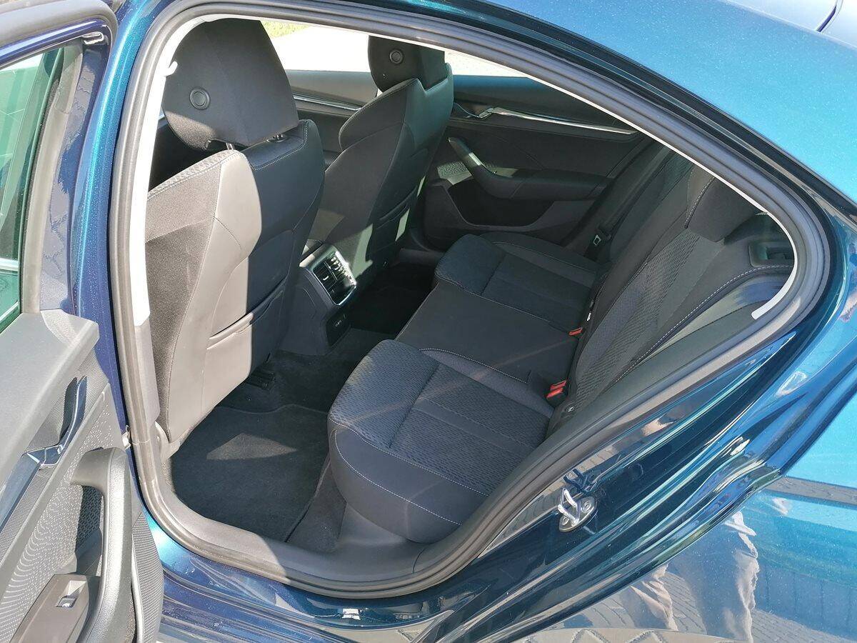 product-gallery-image