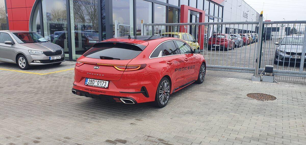 Kia ProCeed 1.6 T-GDI 150 kW  GT
