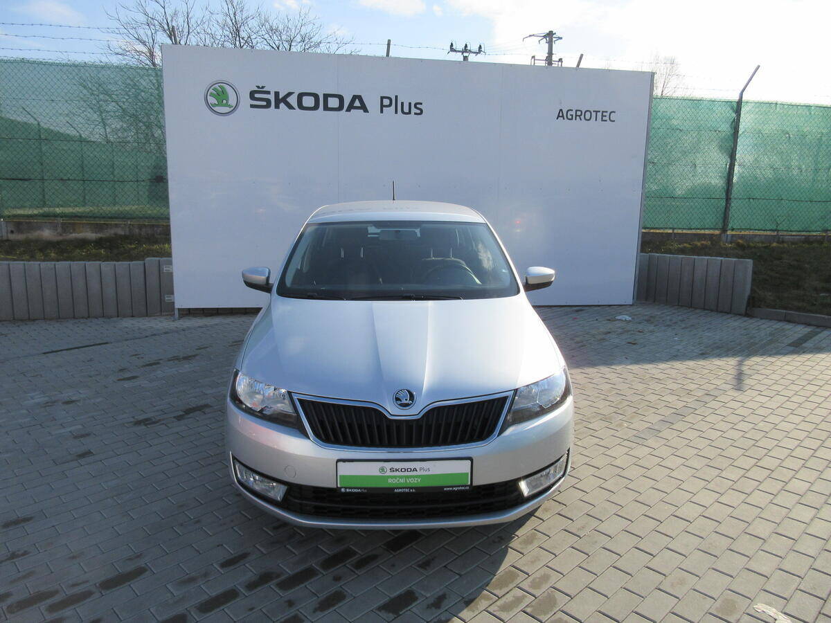 Škoda Rapid