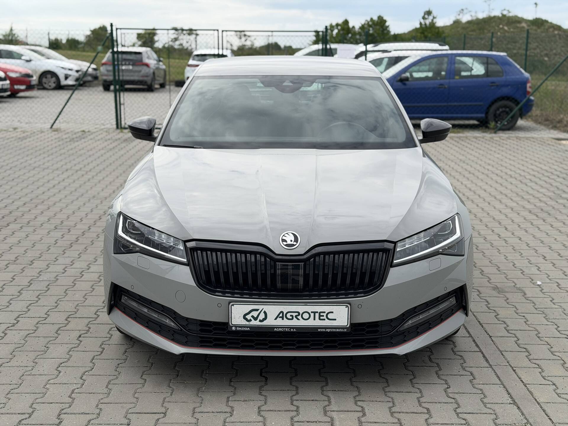 Skoda Superb 2.0 TDI 140kW SportLine 4x4 DSG