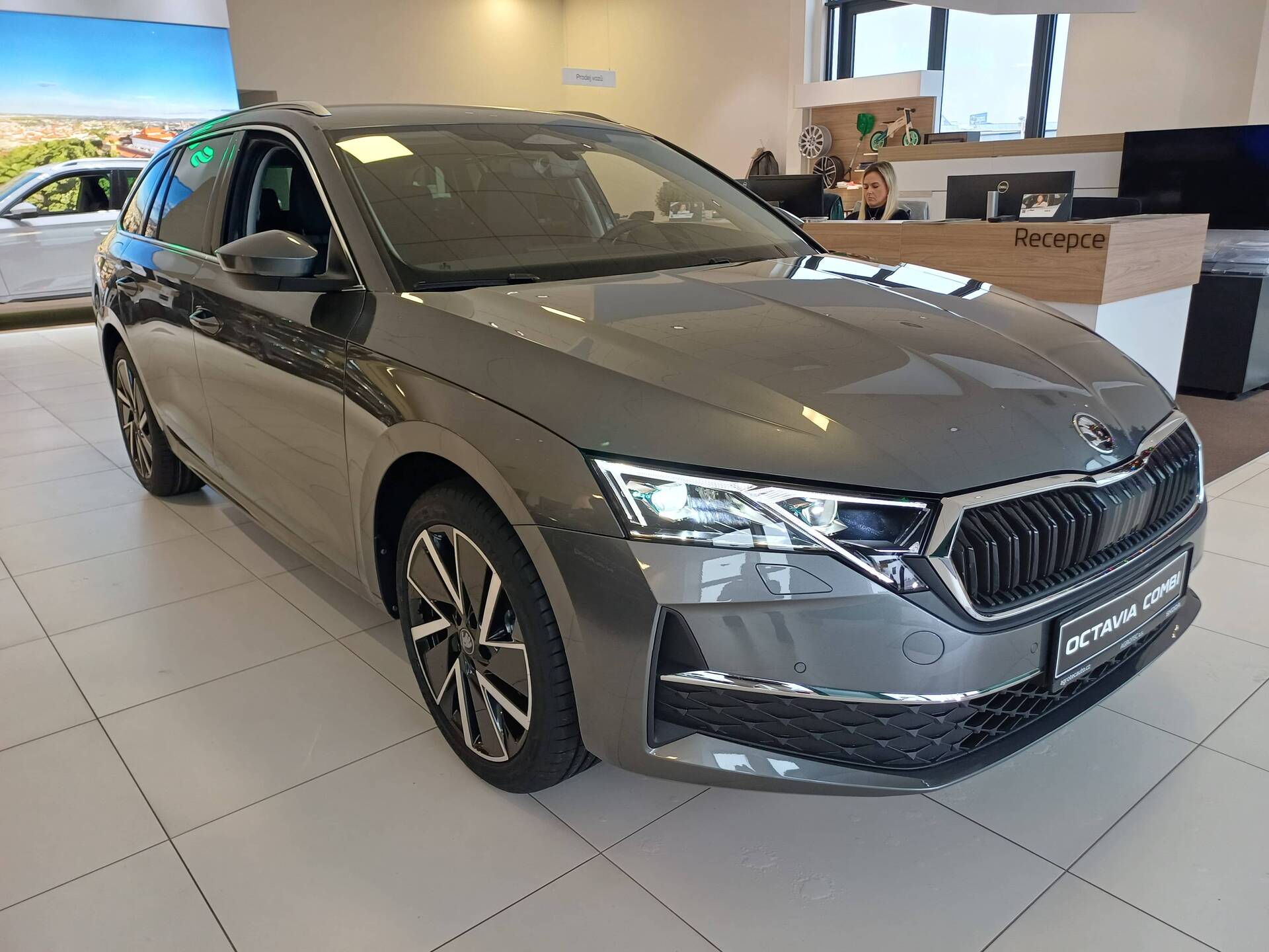 Skoda Octavia Combi 1.5 TSI 110 kW 130 let Premium