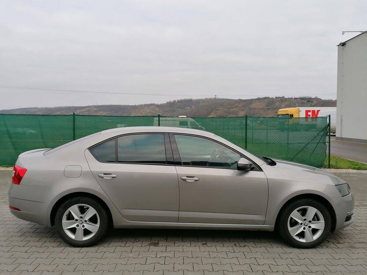 product-gallery-image
