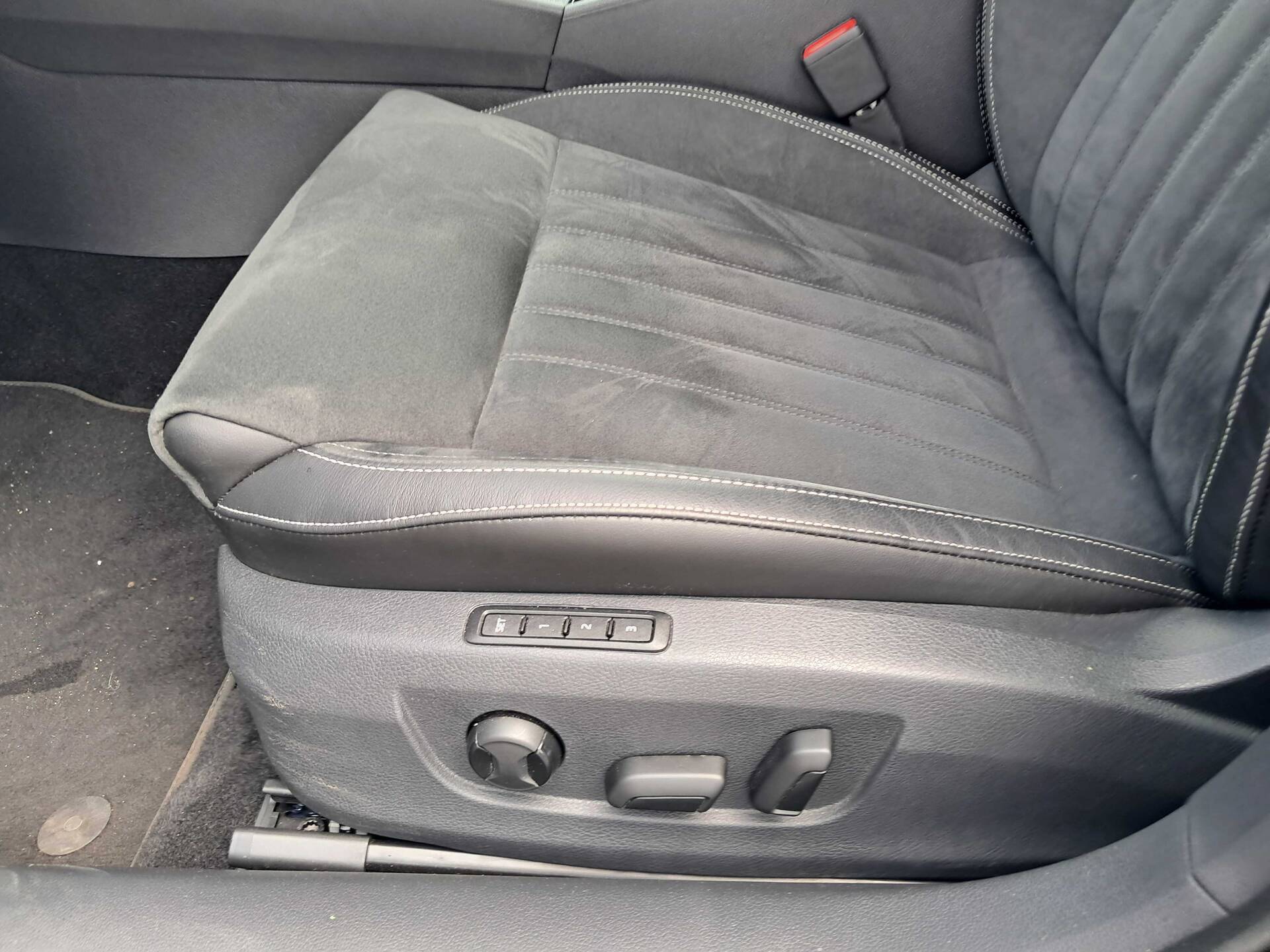 product-gallery-image