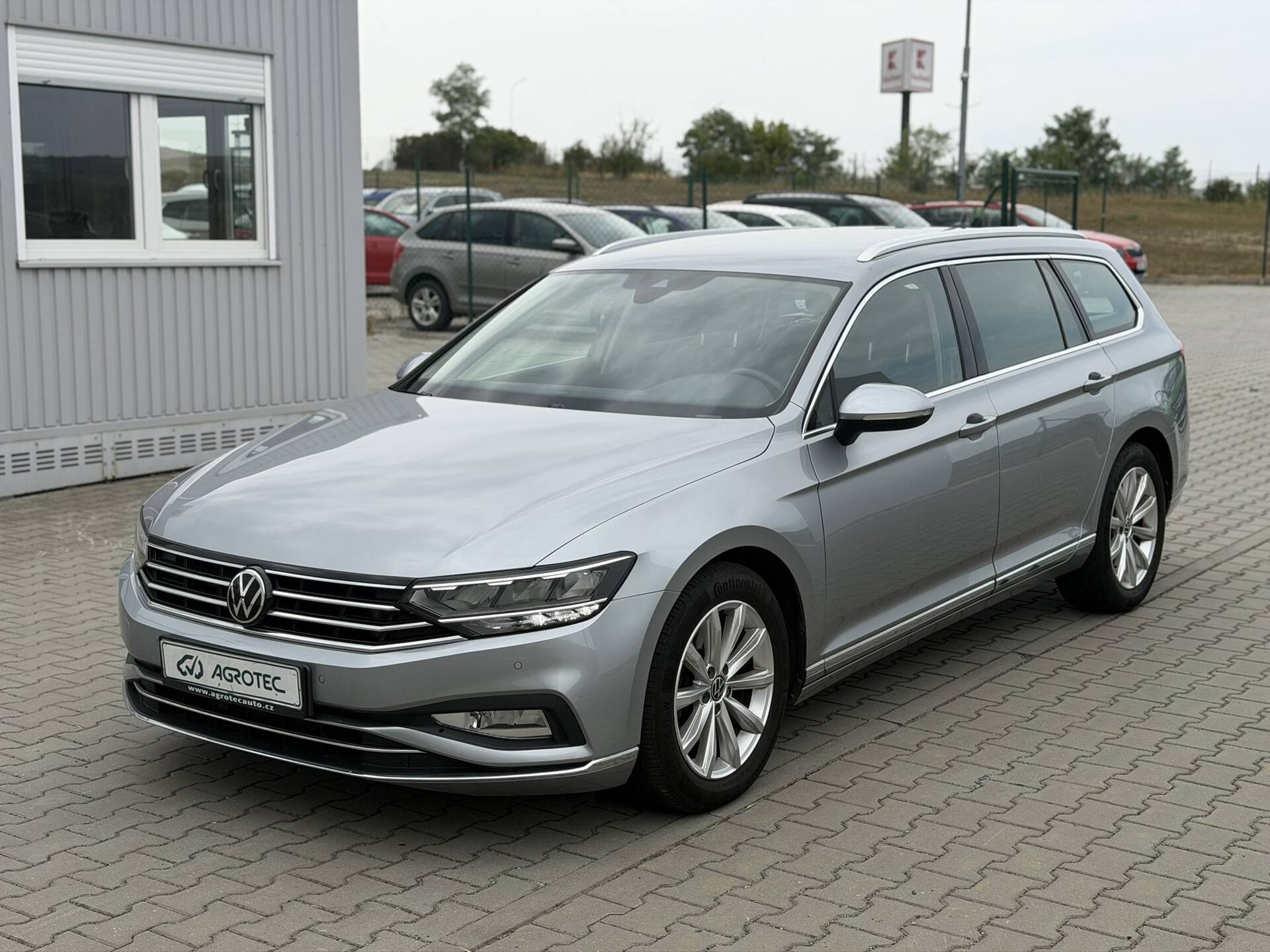 Volkswagen Passat 2.0 TSI 140 kW Elegance DSG