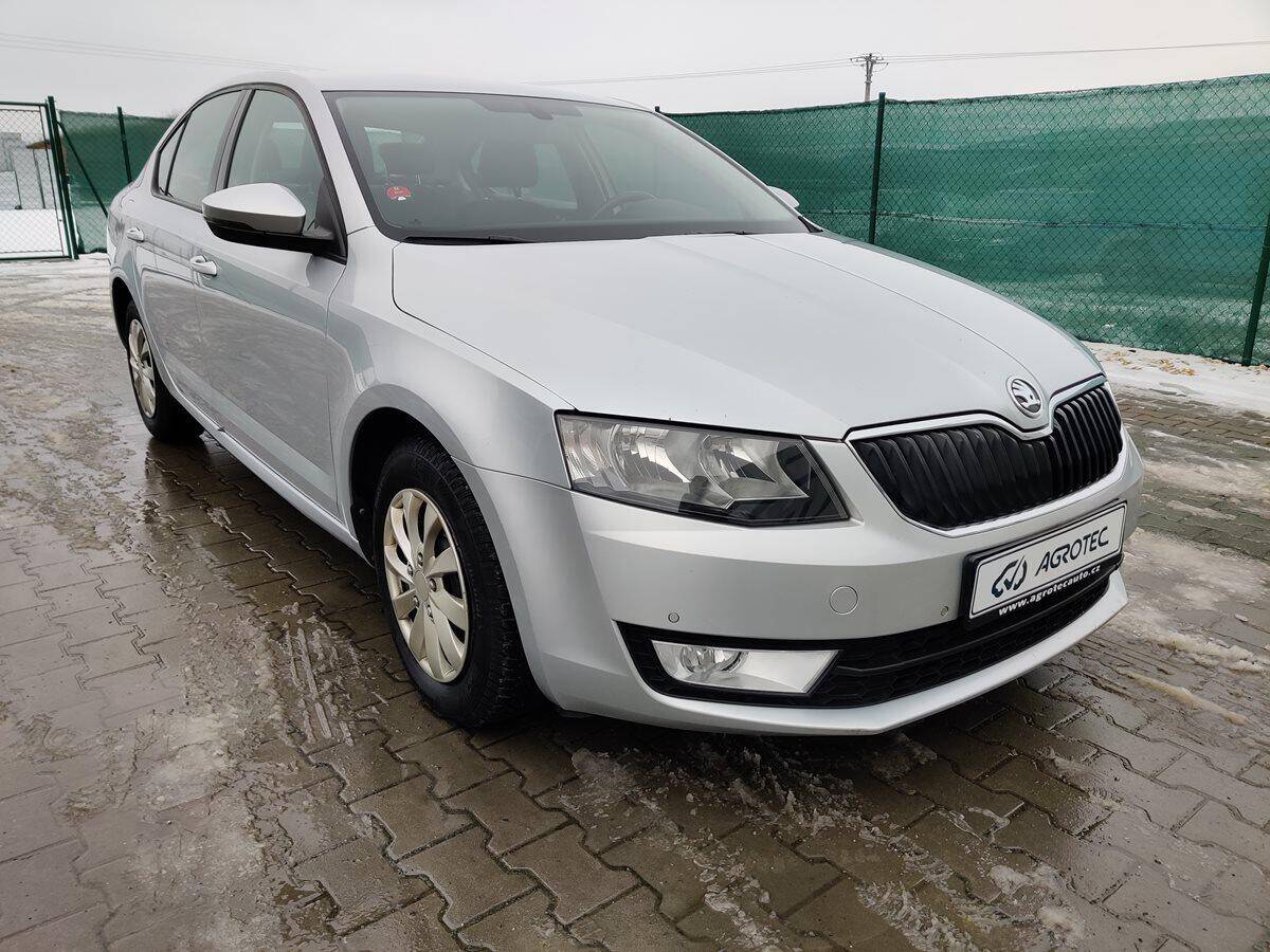 Škoda Octavia 1.6 TDI DPF Elegance