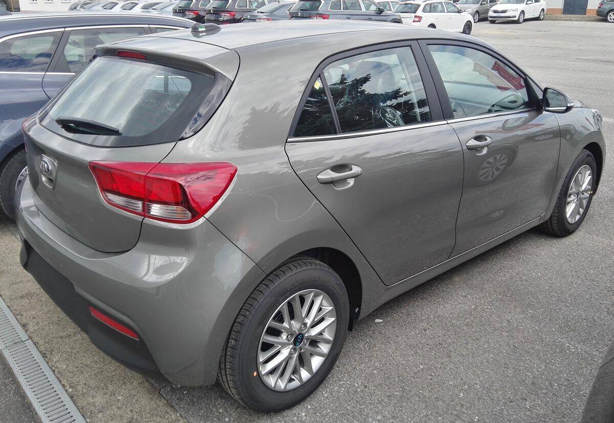 Kia Rio 1.25 CVVT 62 kW 