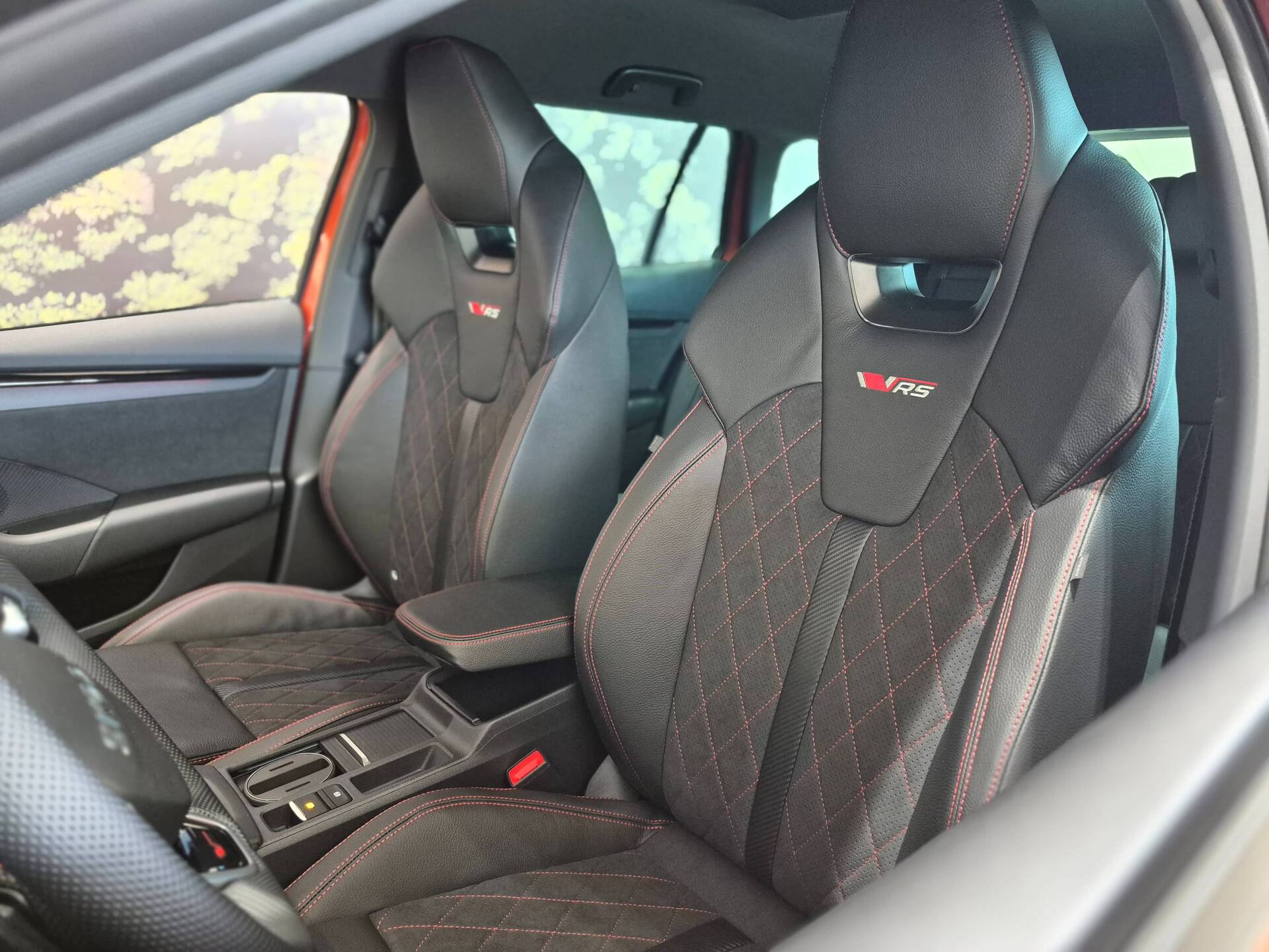 Skoda Octavia Combi 2.0 TSI 195 kW RS