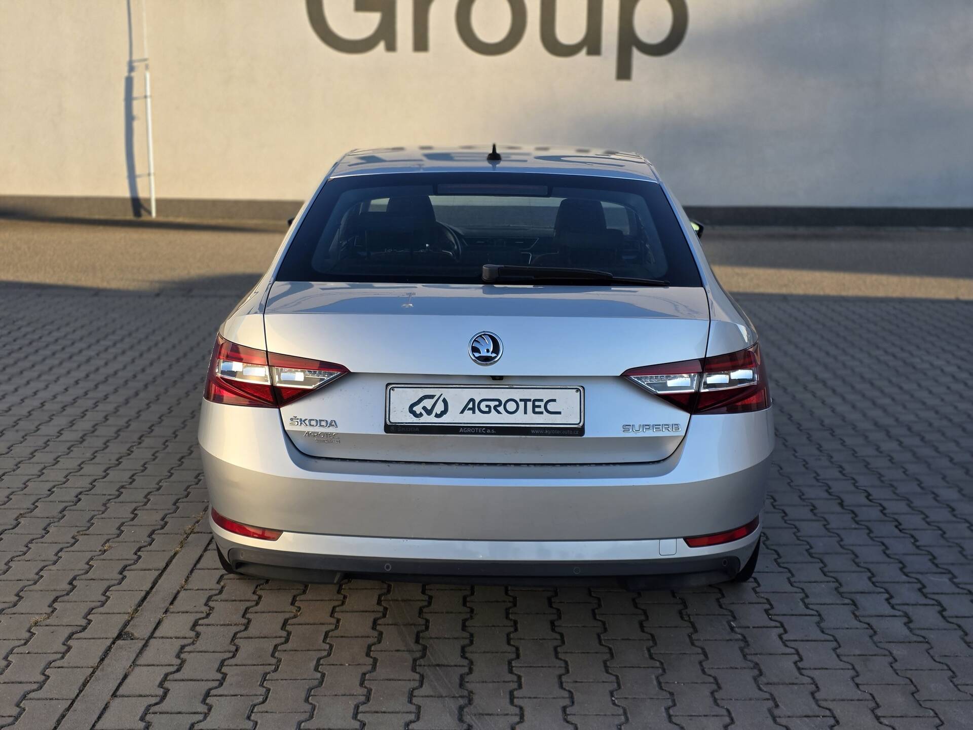 product-gallery-image