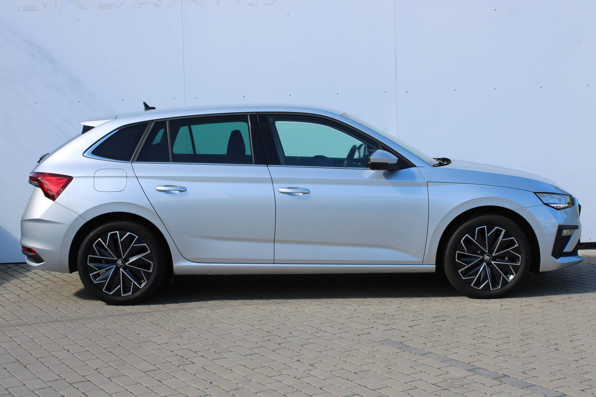 product-gallery-image