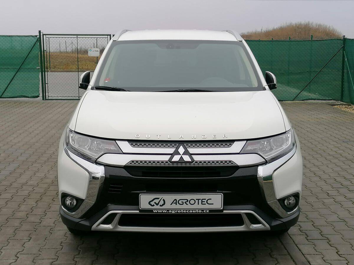 Mitsubishi Outlander INTENSE 2.0 MIVEC 110kW 2WD