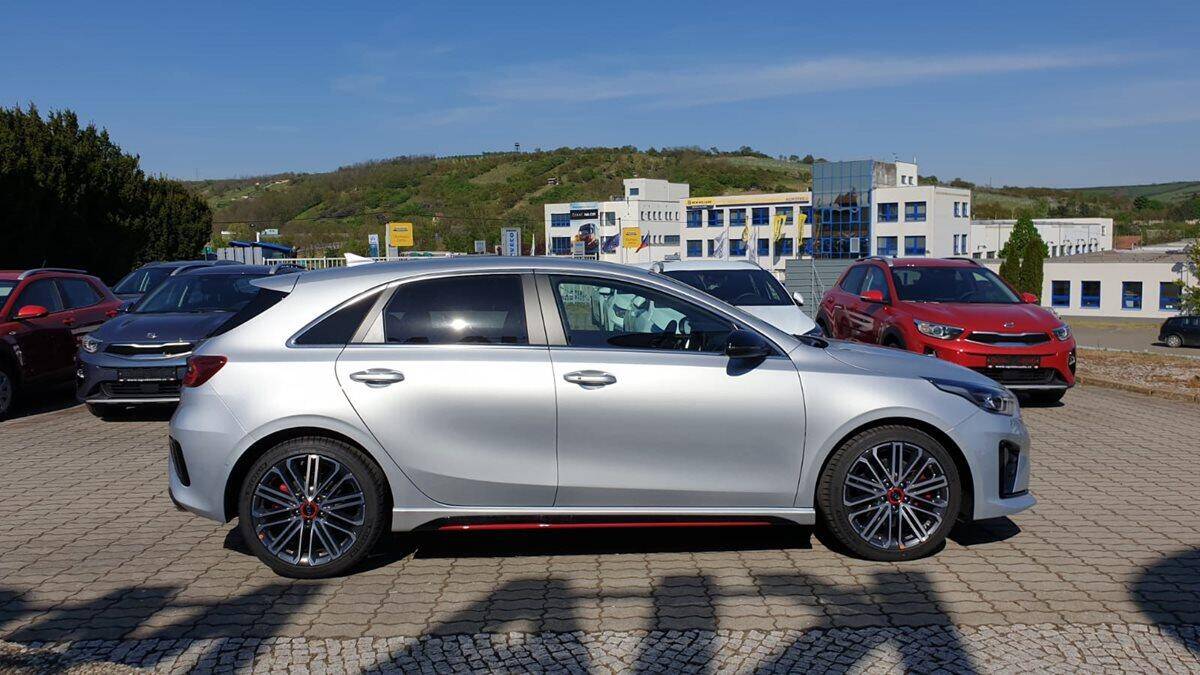 Kia Ceed 1.6 T-GDI 150 kW GT