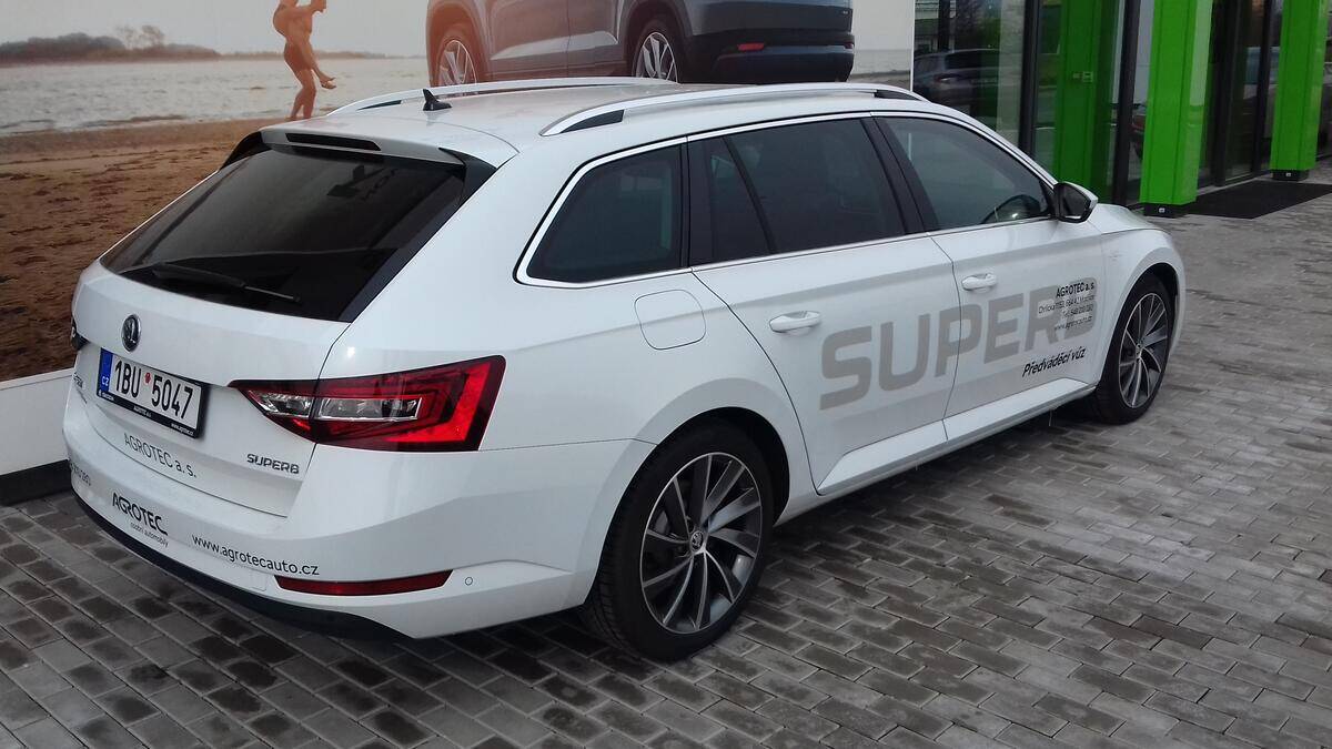 Škoda Superb Combi 2.0 TDI 140 kW