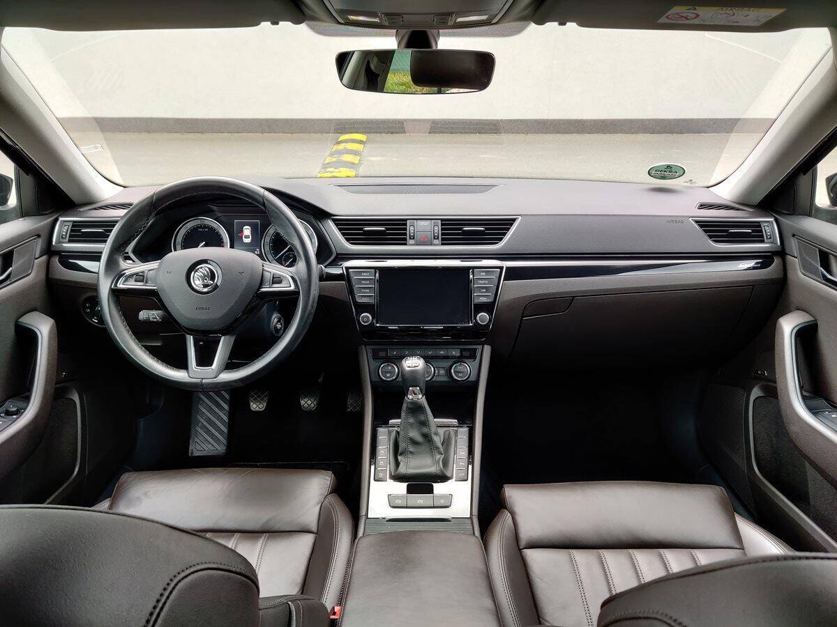 product-gallery-image