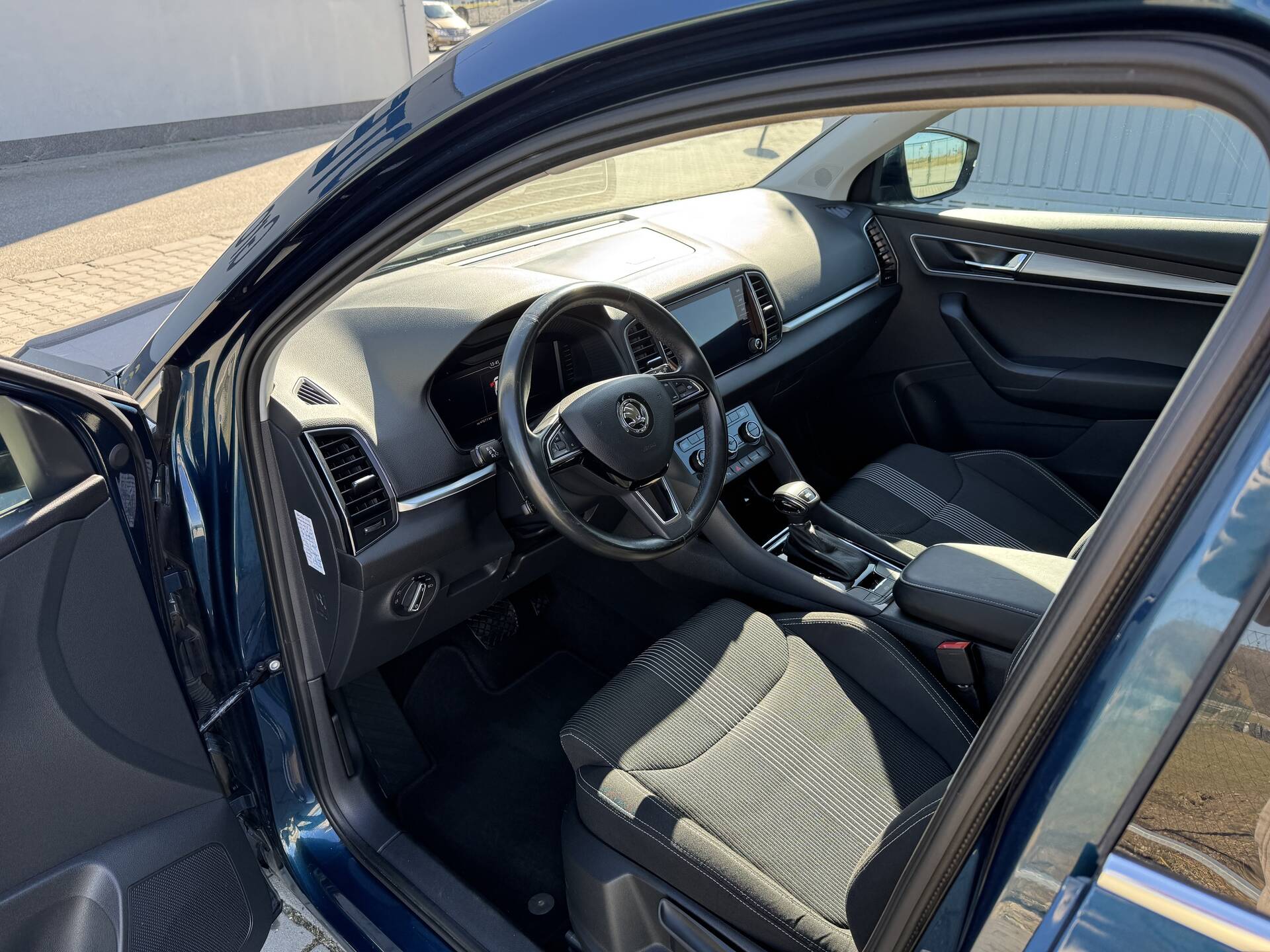 product-gallery-image