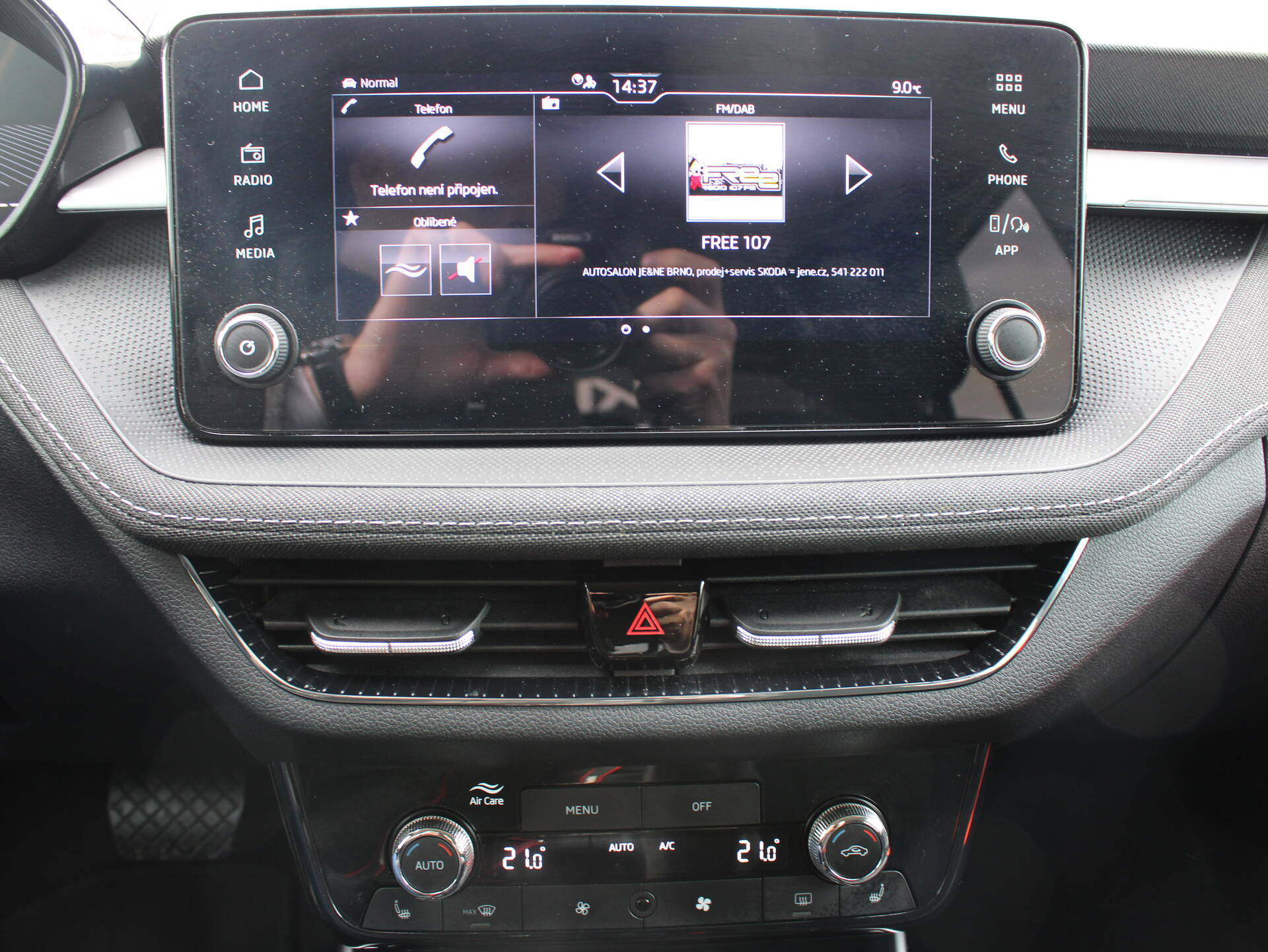 product-gallery-image