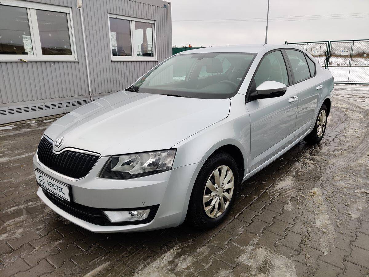 Škoda Octavia 1.6 TDI DPF Elegance