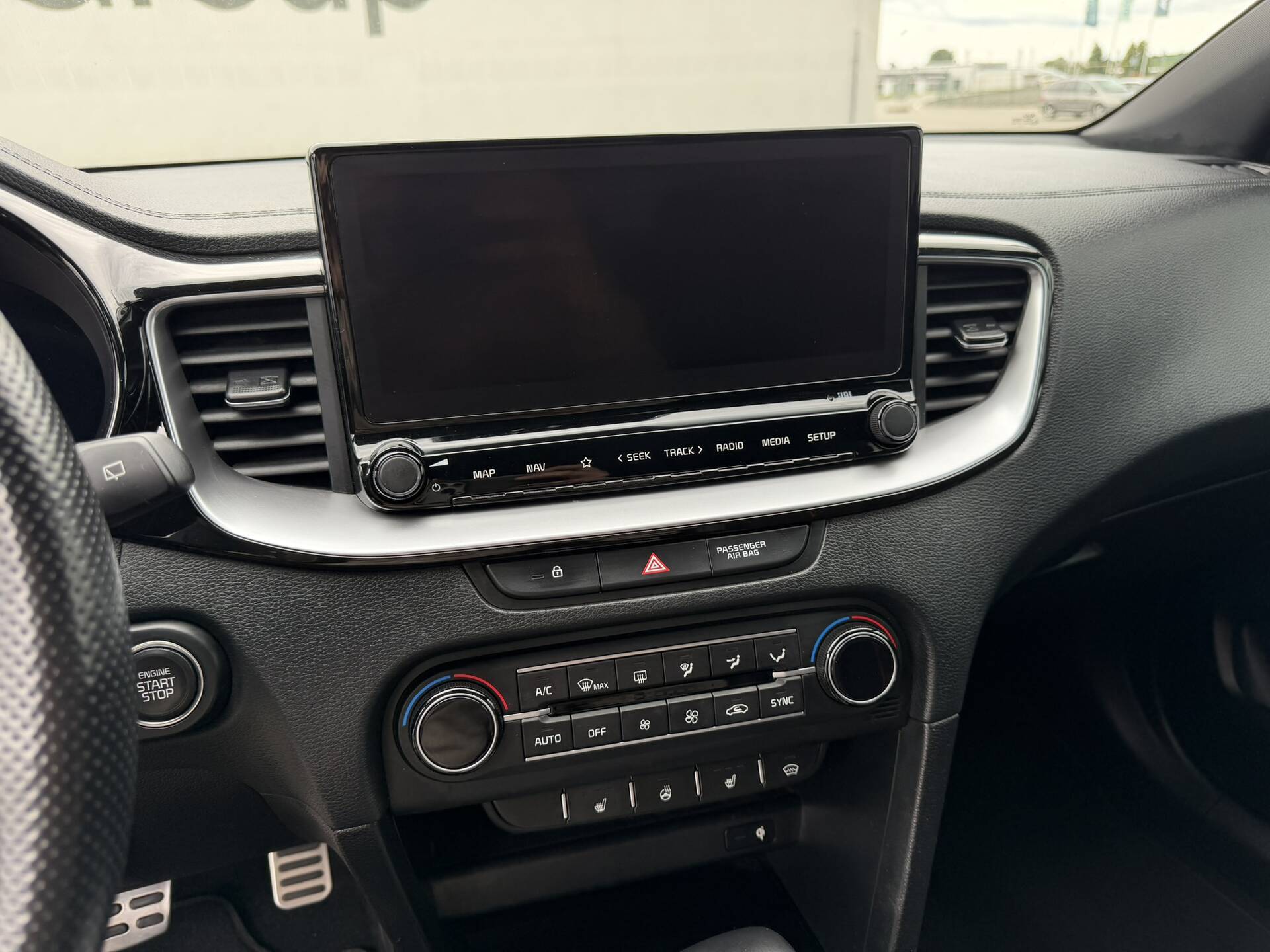 product-gallery-image