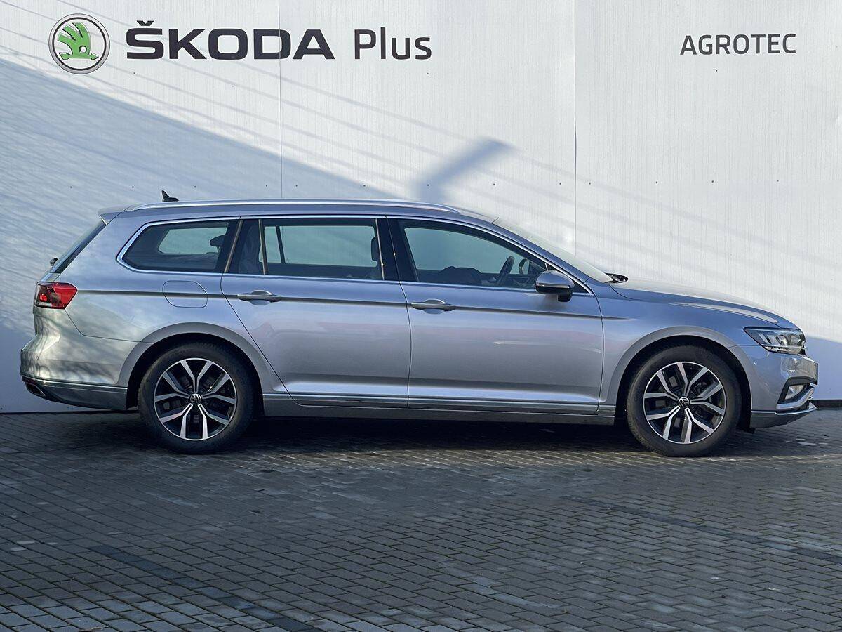 Volkswagen Passat 1.5 TSI EVO BMT DSG Elegance