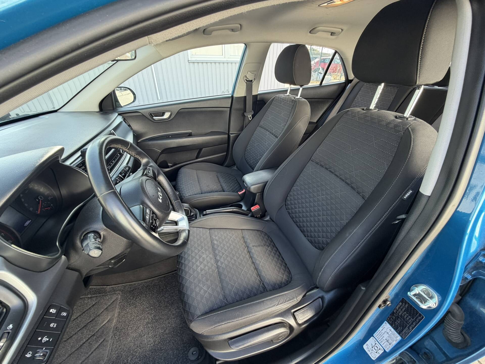 product-gallery-image