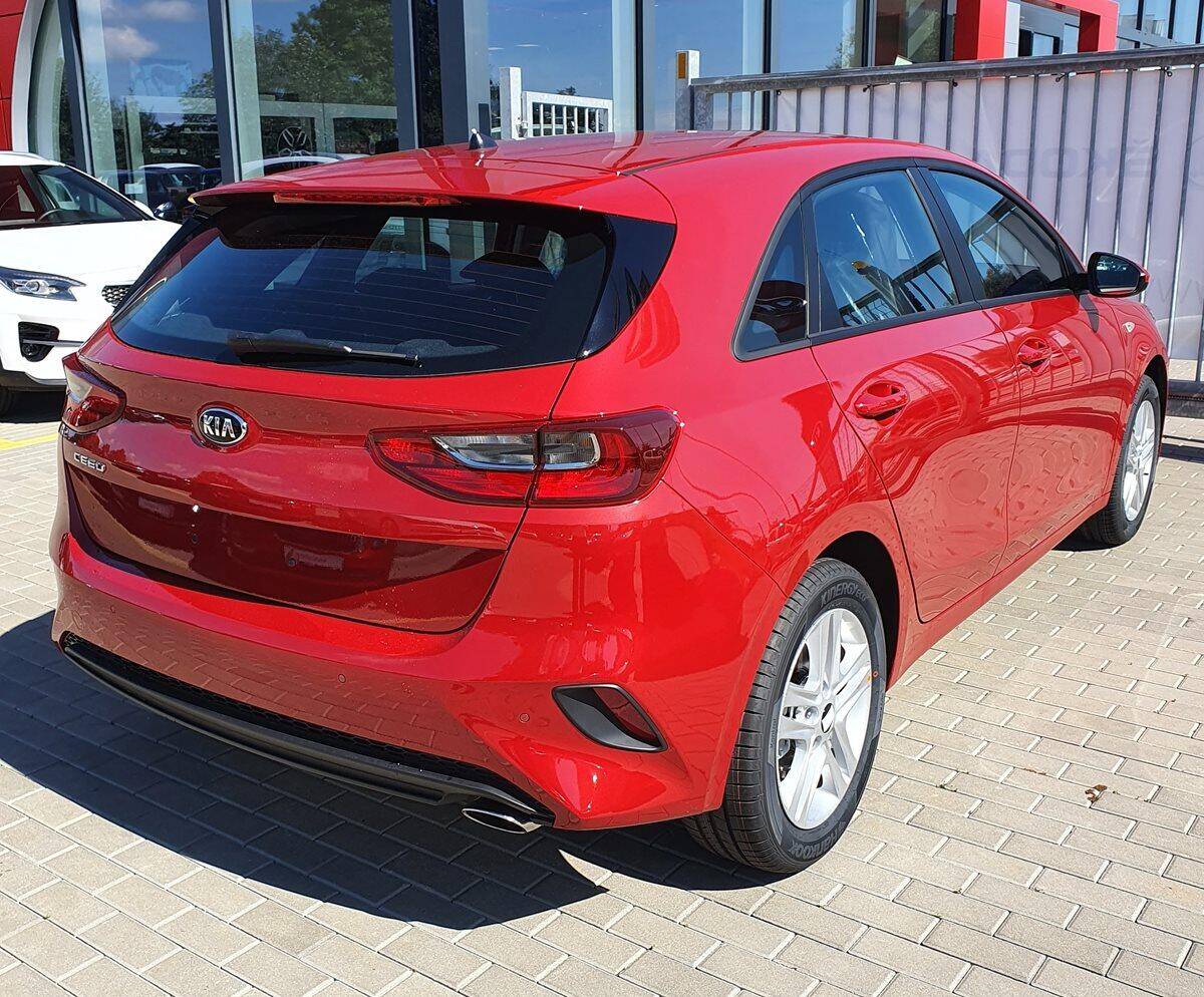 Kia Ceed 1.0 T-GDI 74 kW Fresh