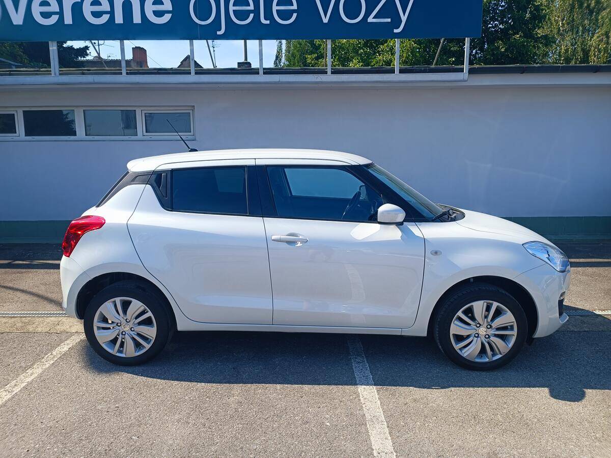 Suzuki Swift Premium, 4x4, 1M, TOP