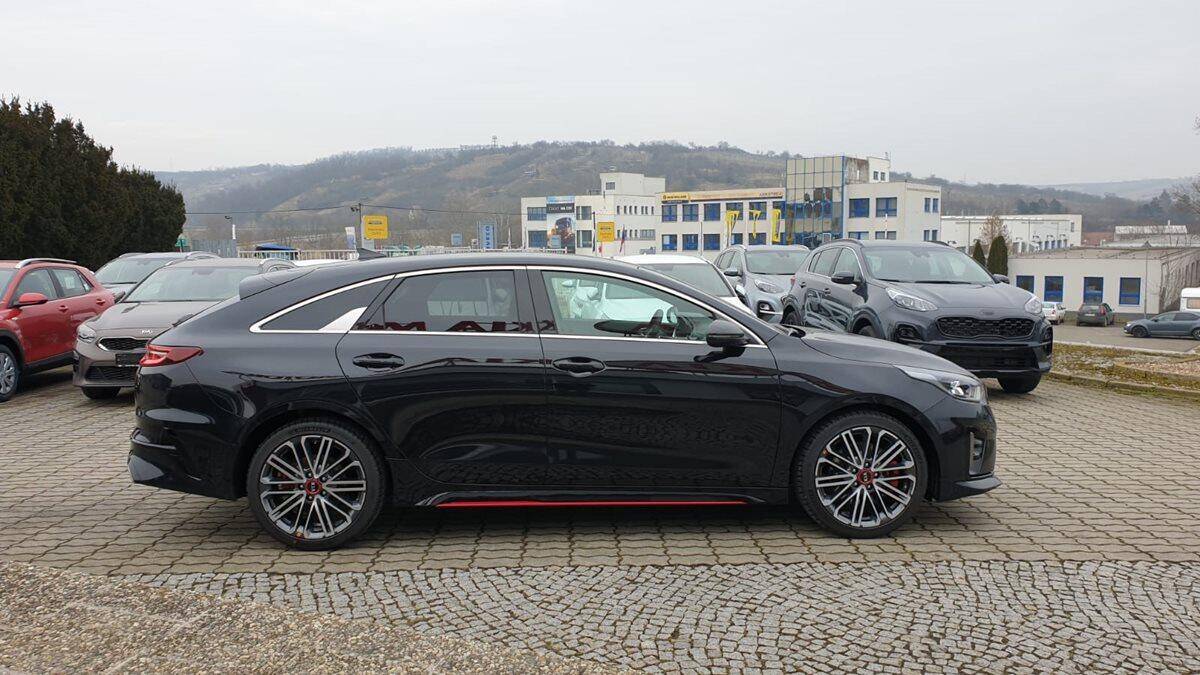 Kia ProCeed 1.6 T-GDI 150 kW GT