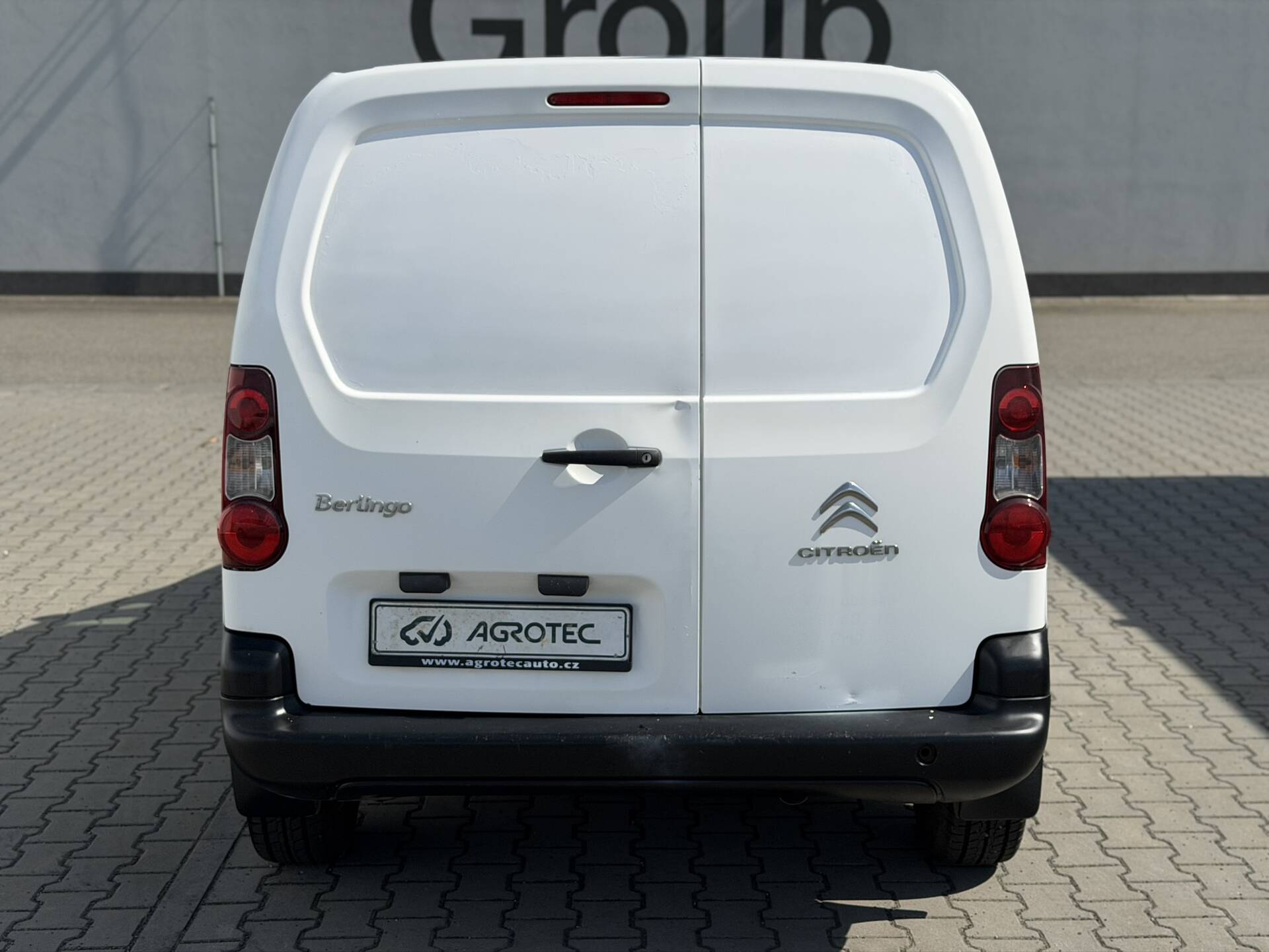 product-gallery-image