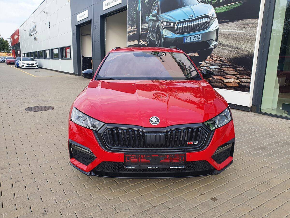 Škoda Octavia Combi 2.0 TSI 180 kW RS