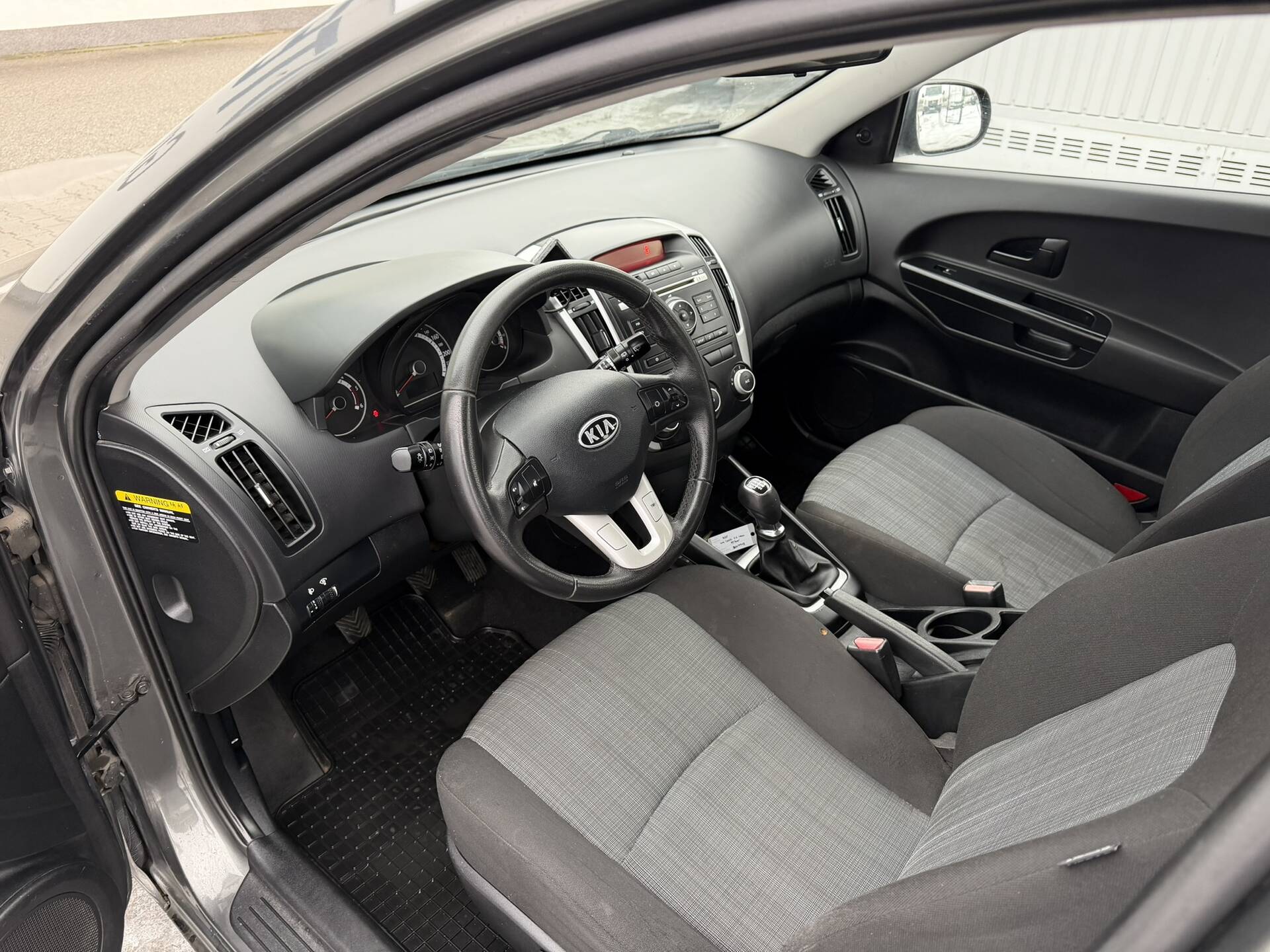 product-gallery-image