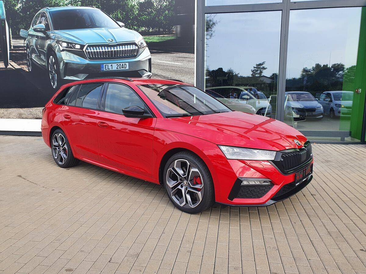 Škoda Octavia Combi 2.0 TSI 180 kW RS