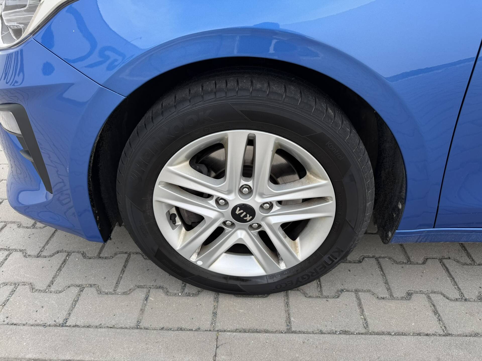product-gallery-image