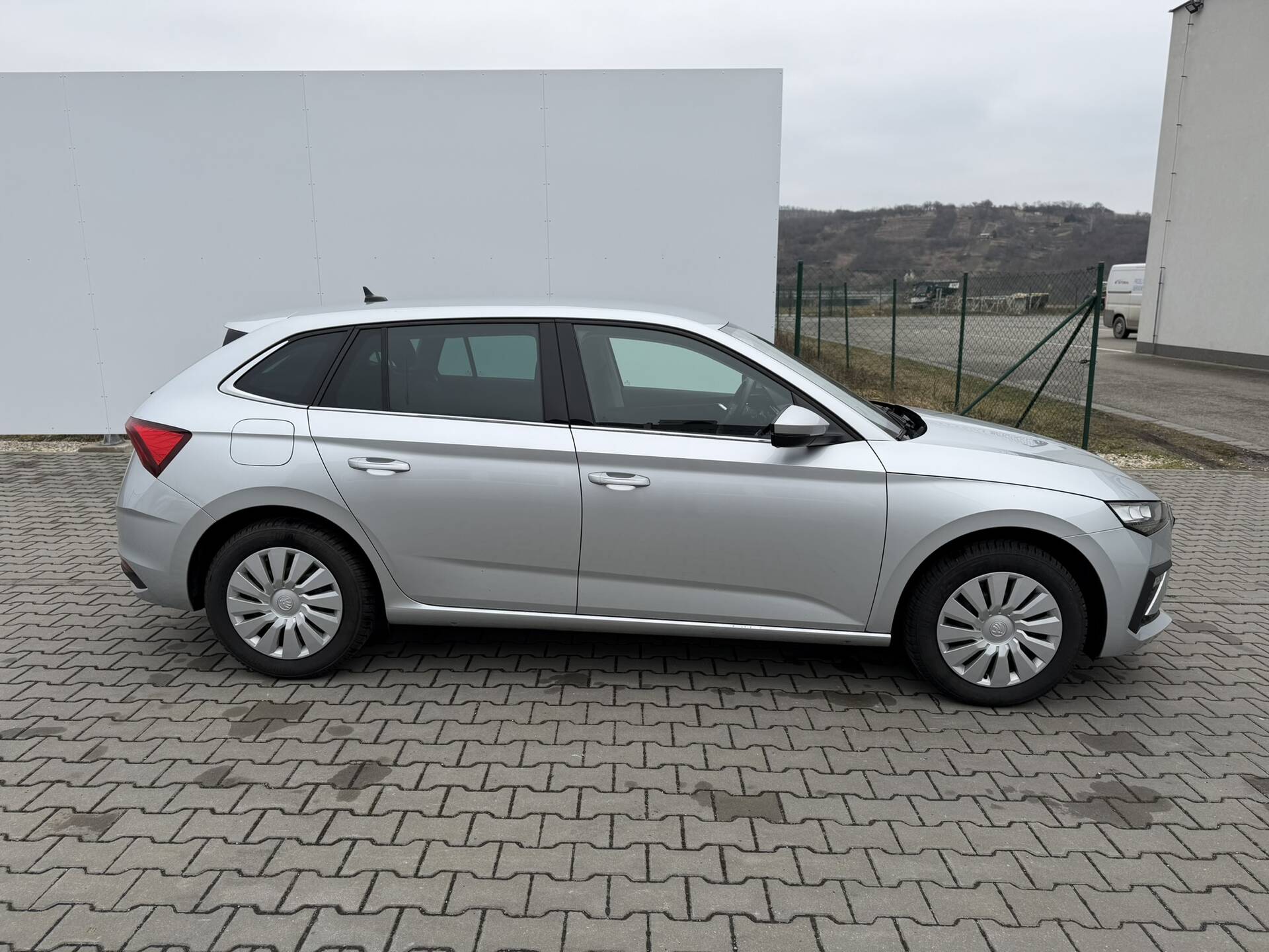 product-gallery-image