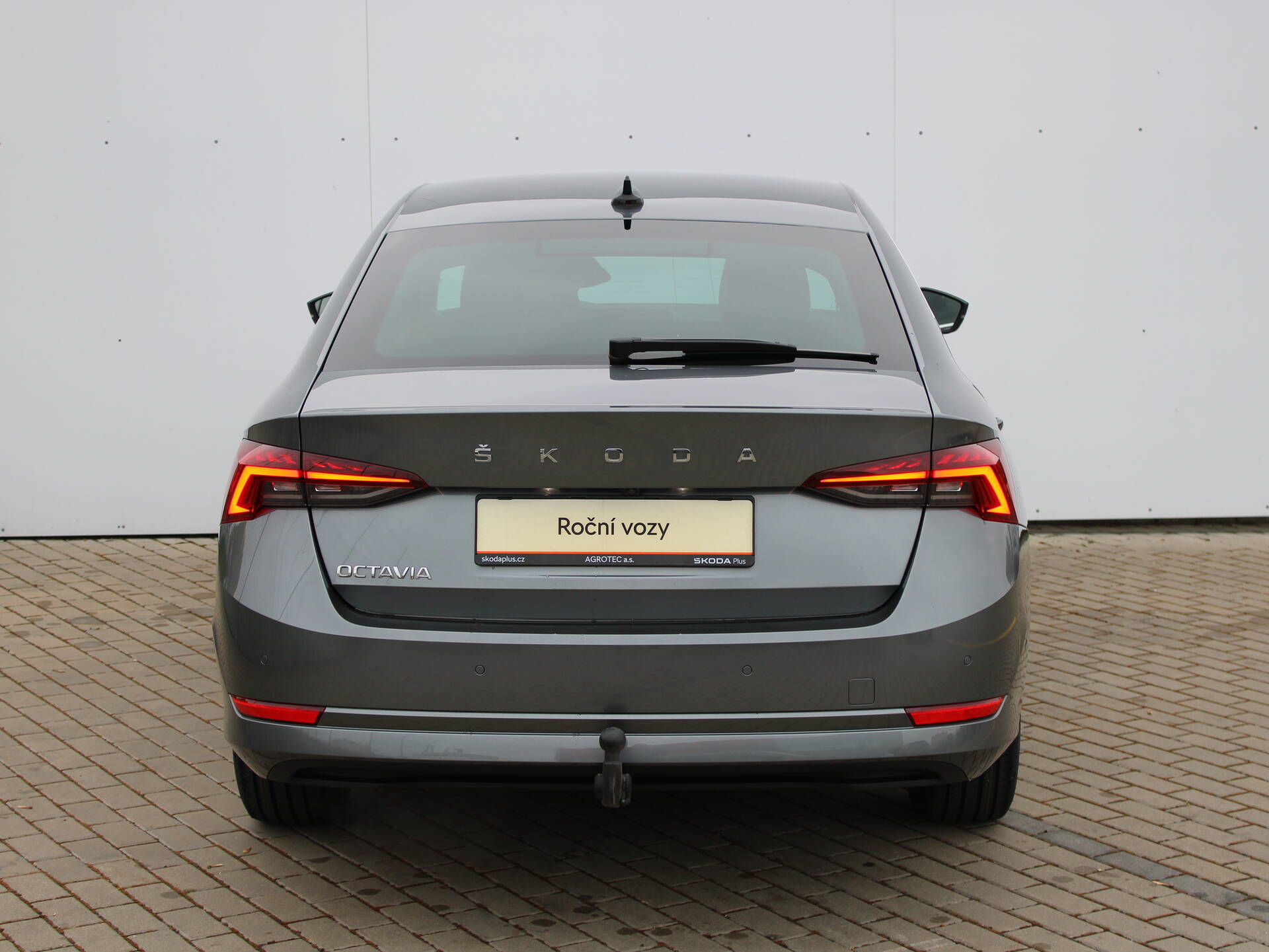 product-gallery-image