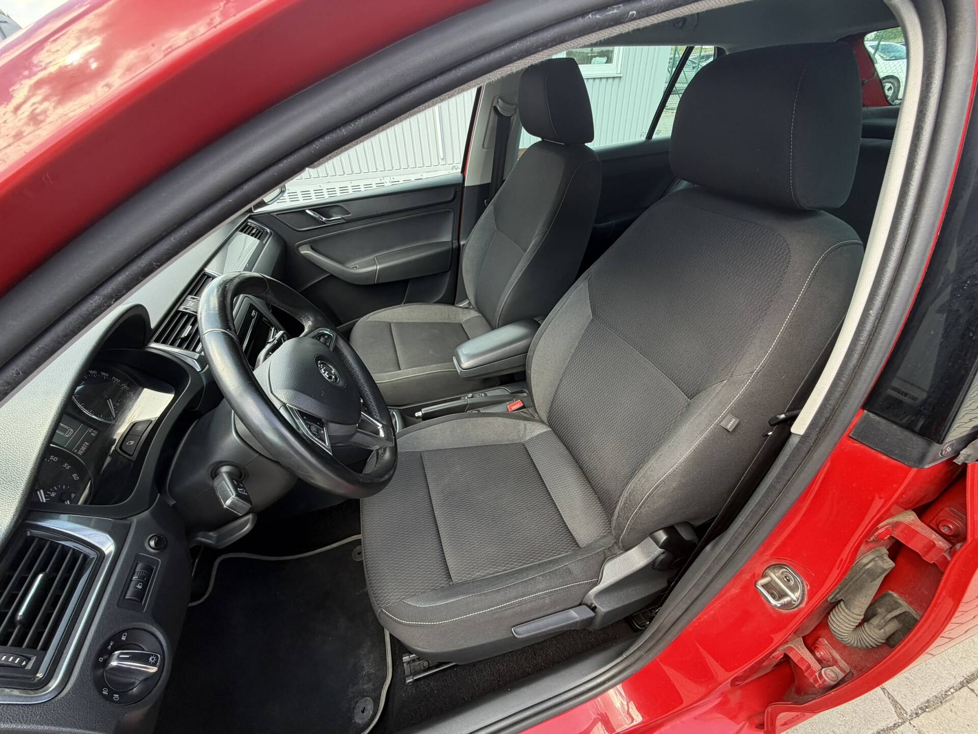 product-gallery-image