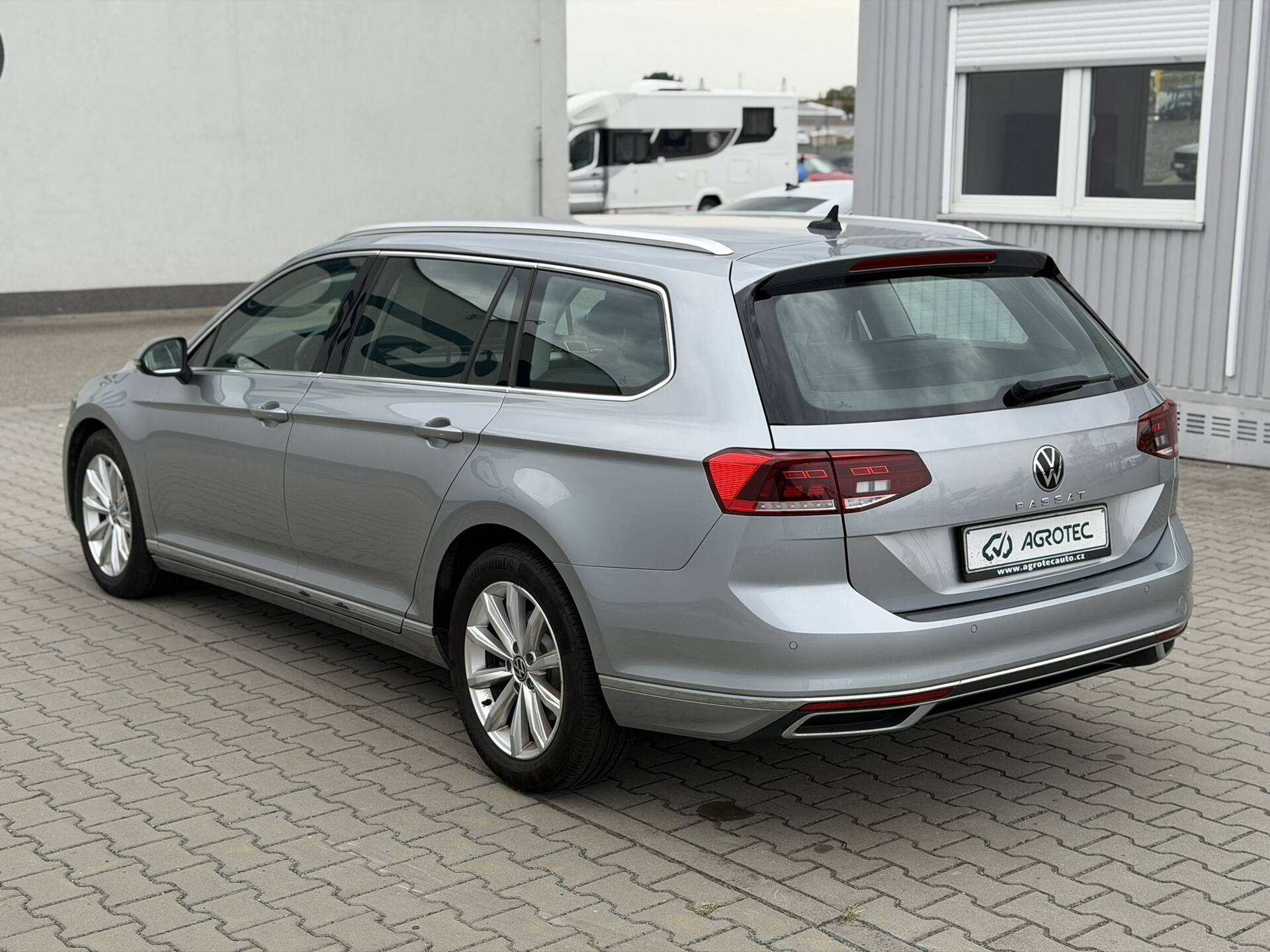 Volkswagen Passat 2.0 TSI 140 kW Elegance DSG