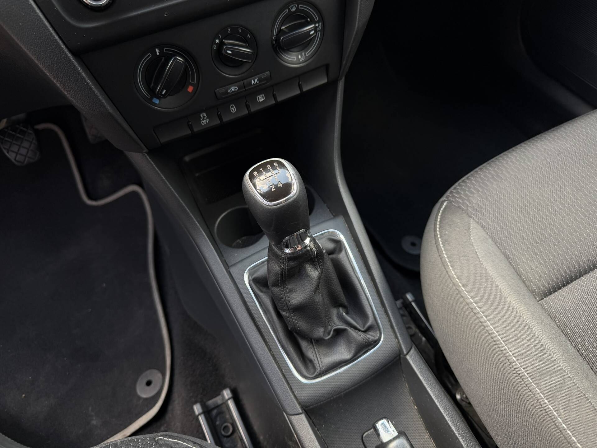 product-gallery-image