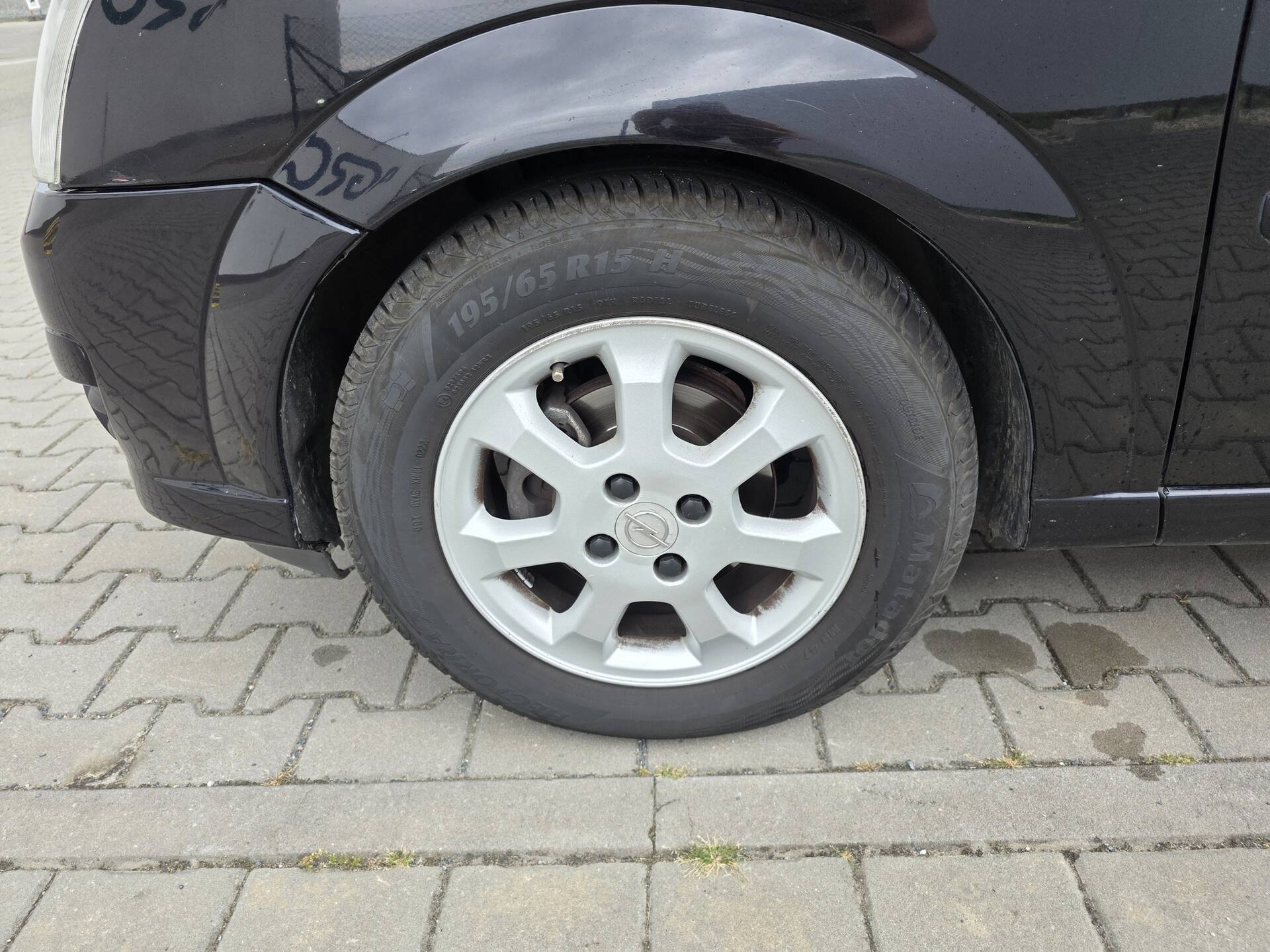 product-gallery-image