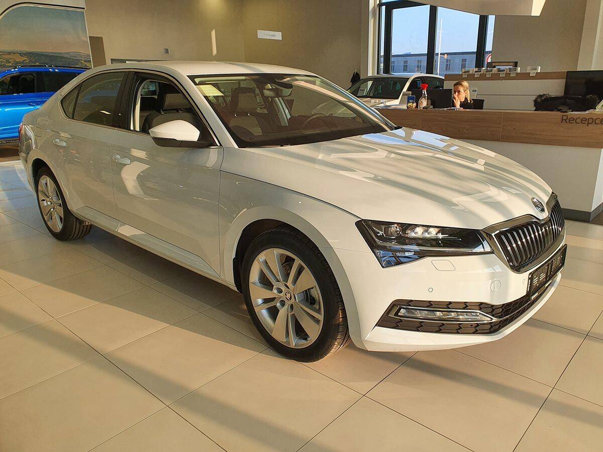 Škoda Superb 2.0 TDI 110 kW Style