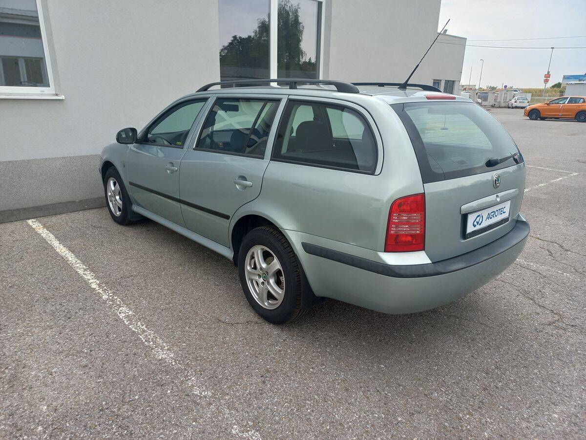 Škoda Octavia 1.9 TDI 74kW Tour Combi
