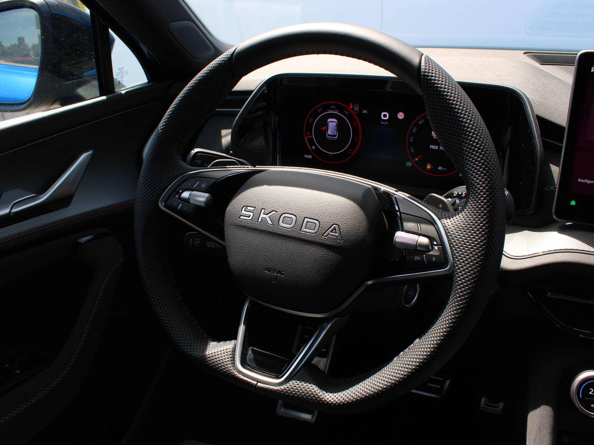 product-gallery-image