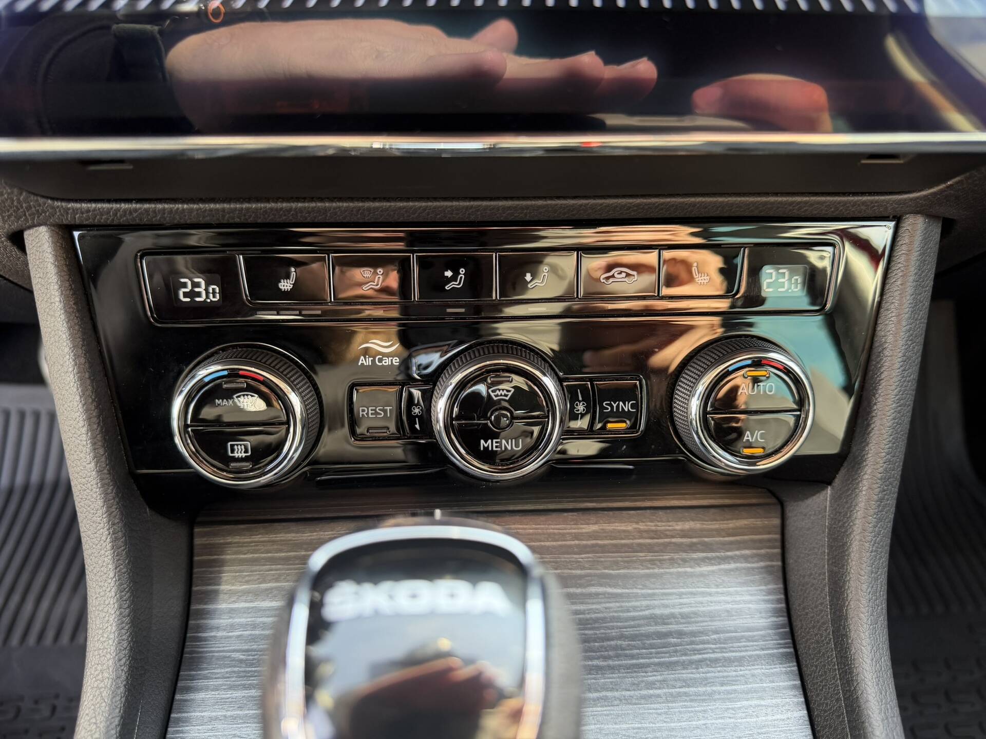 product-gallery-image