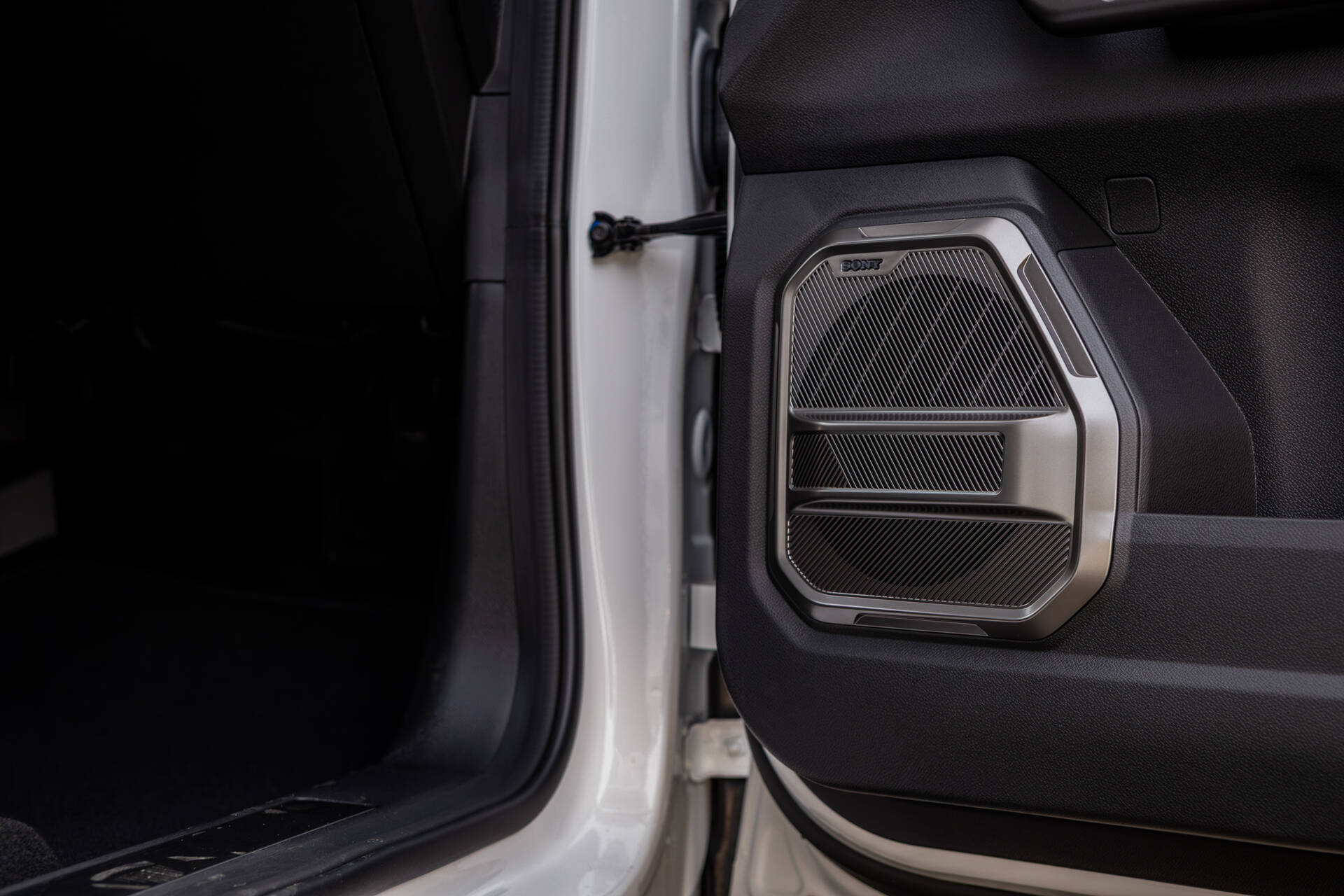 product-gallery-image
