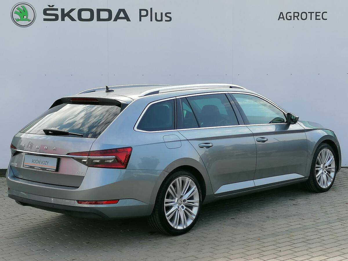 Škoda Superb  DSG 4x42,0TDI/140 kW Style