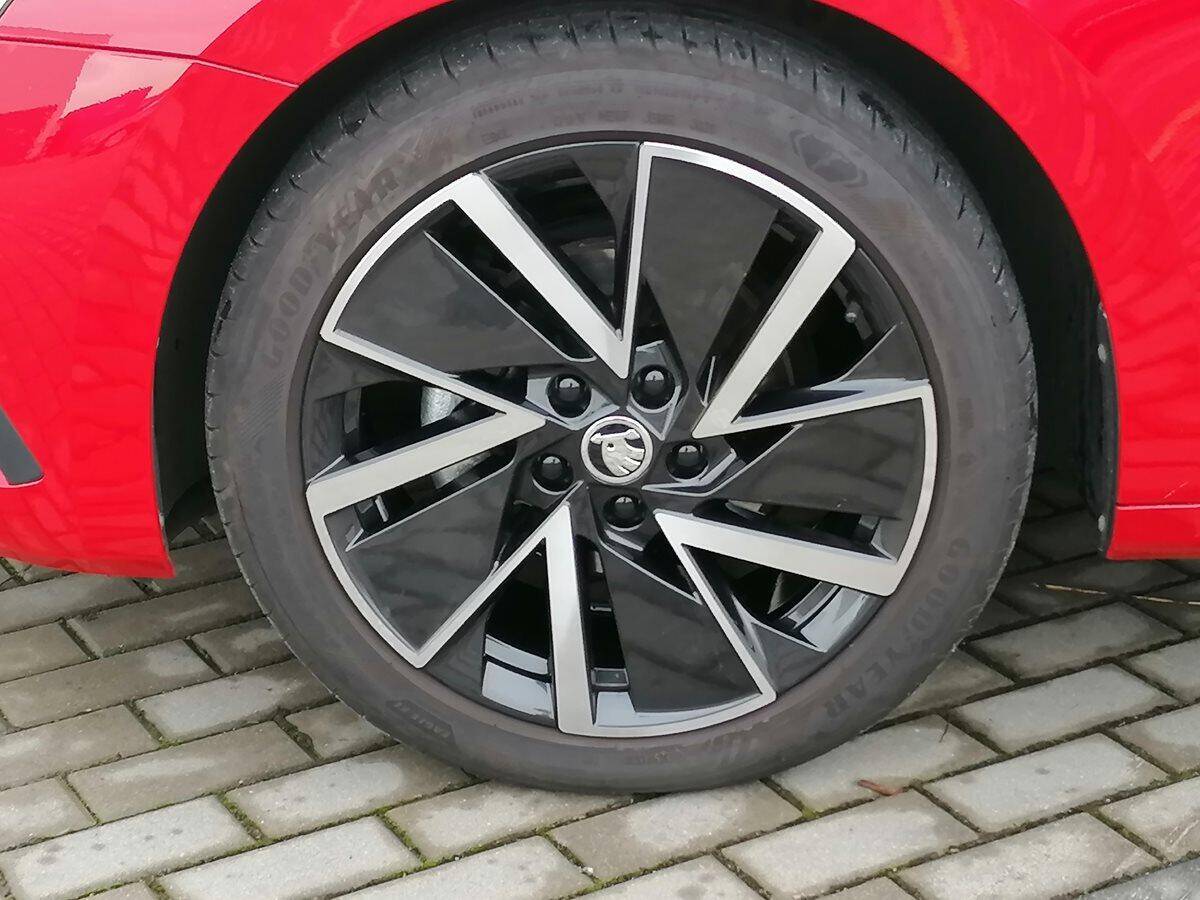 product-gallery-image