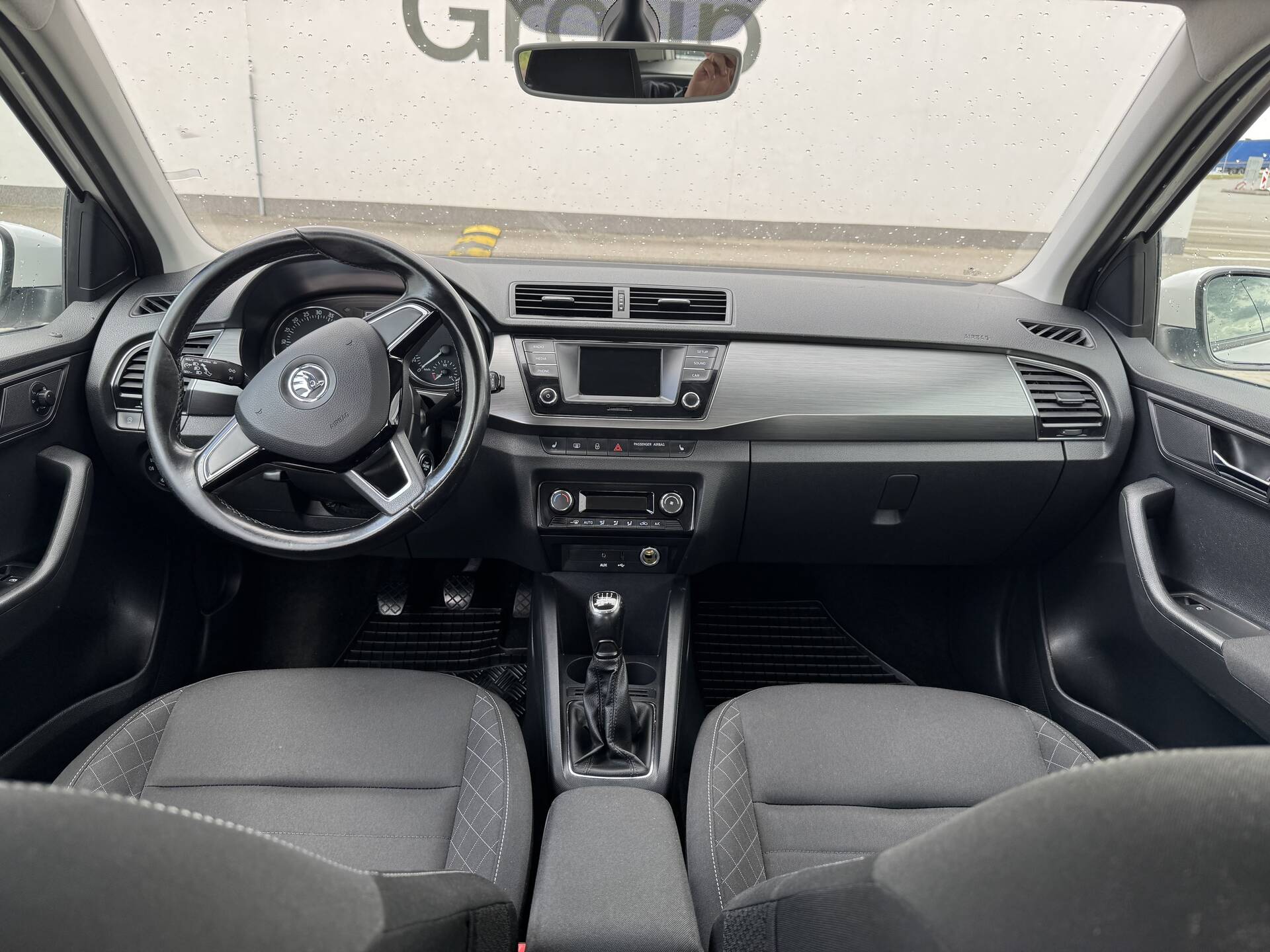 product-gallery-image