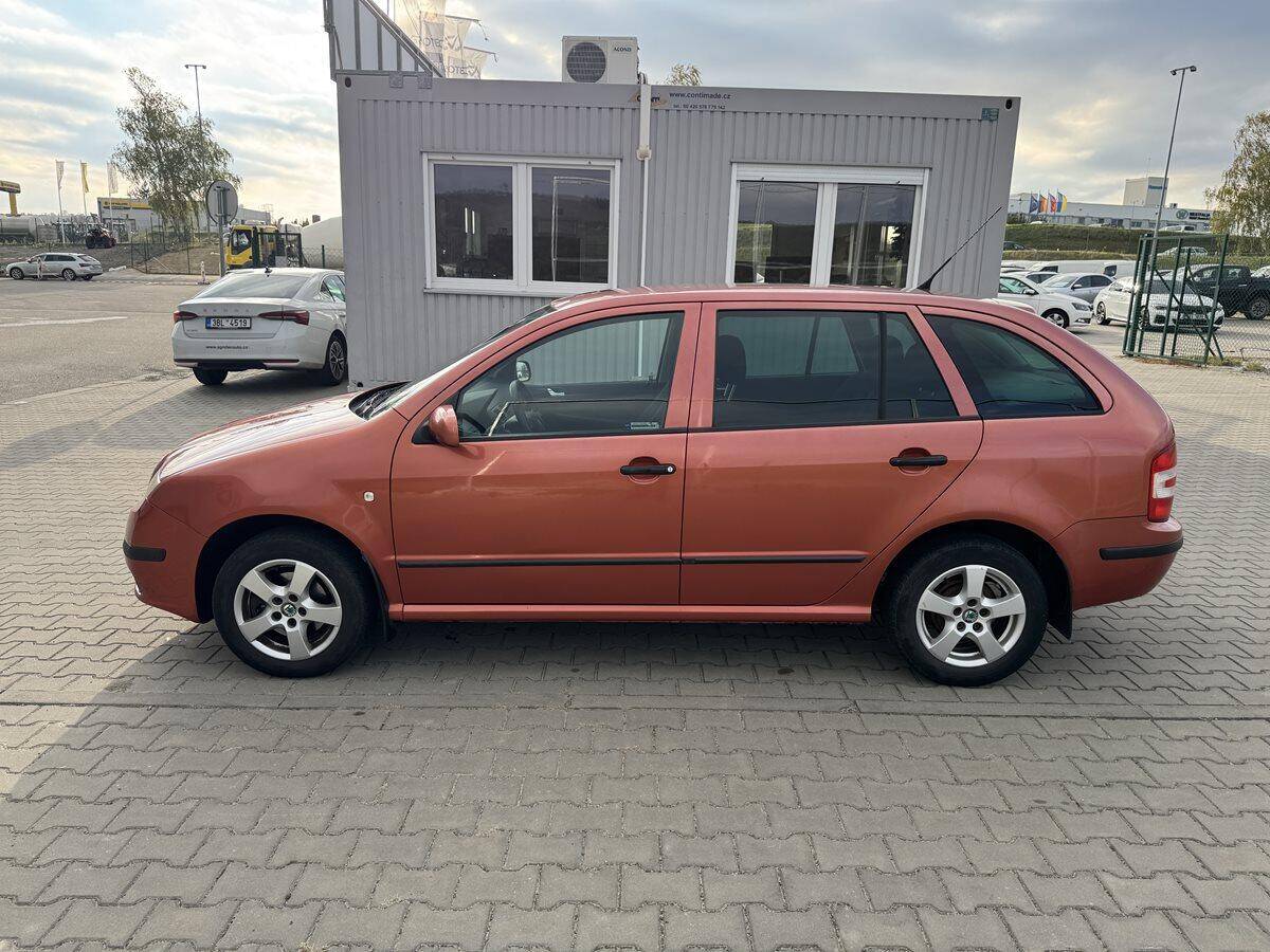 Škoda Fabia 1.2 HTP 47 kW Elegance Combi