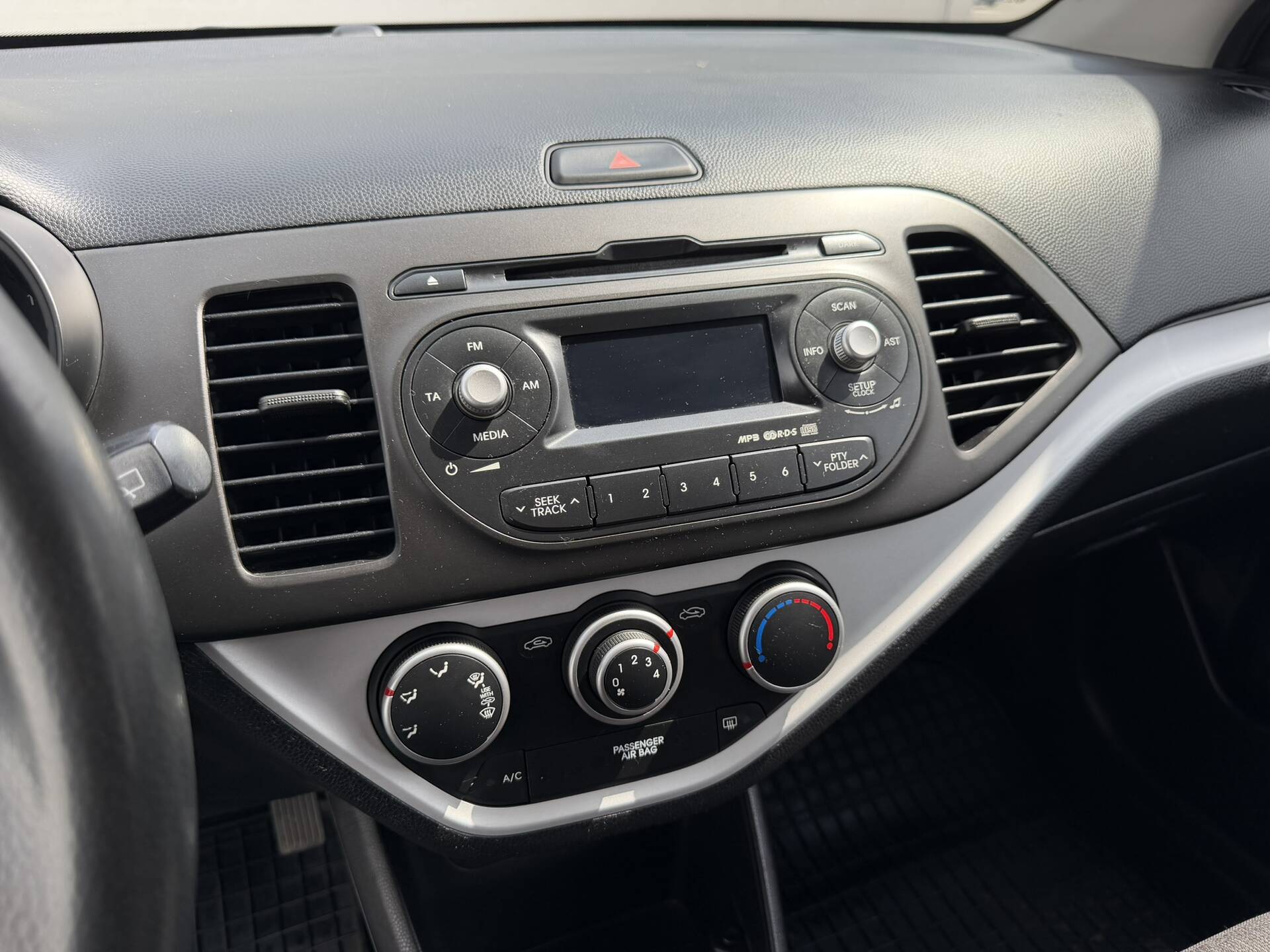 product-gallery-image