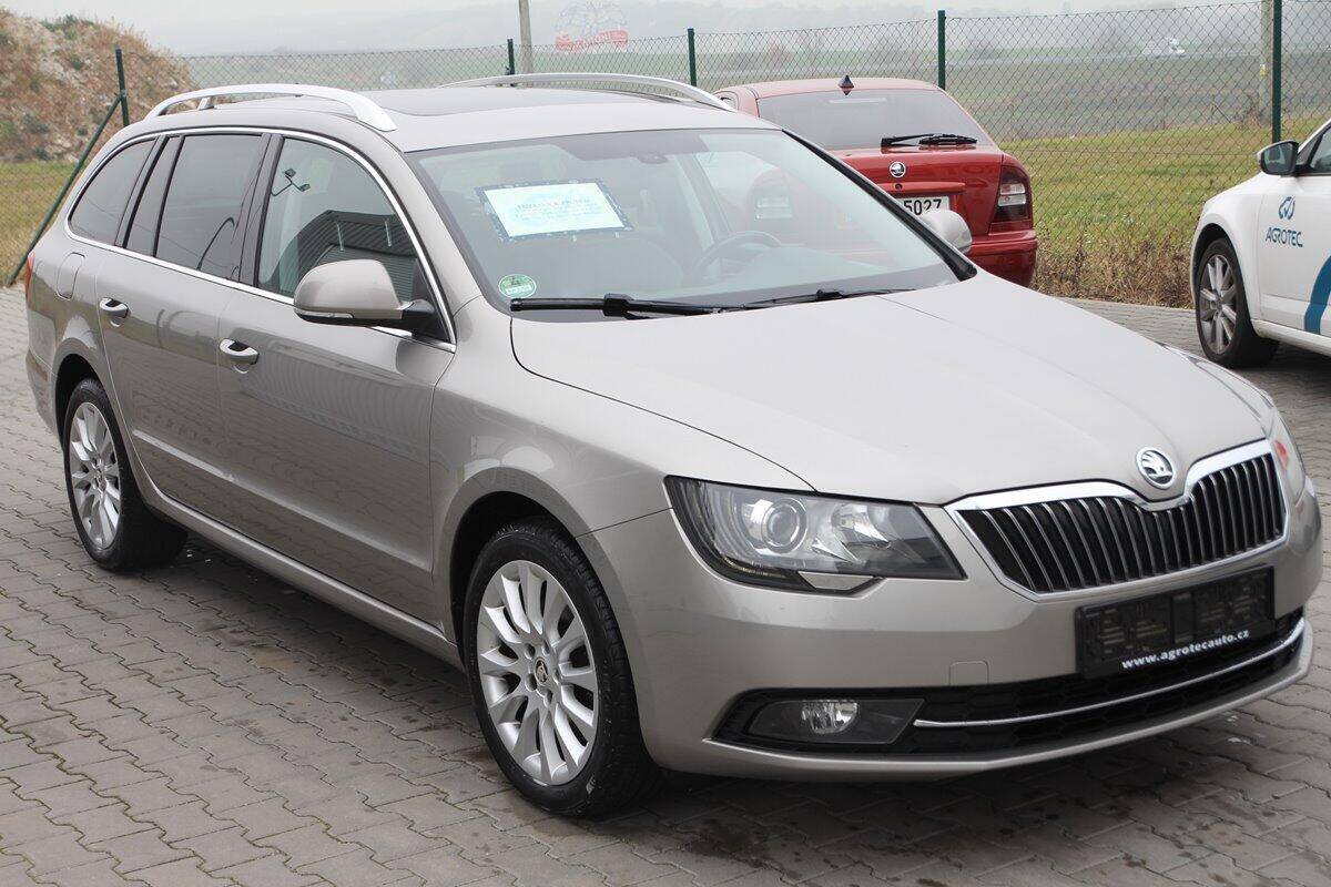 Škoda Superb