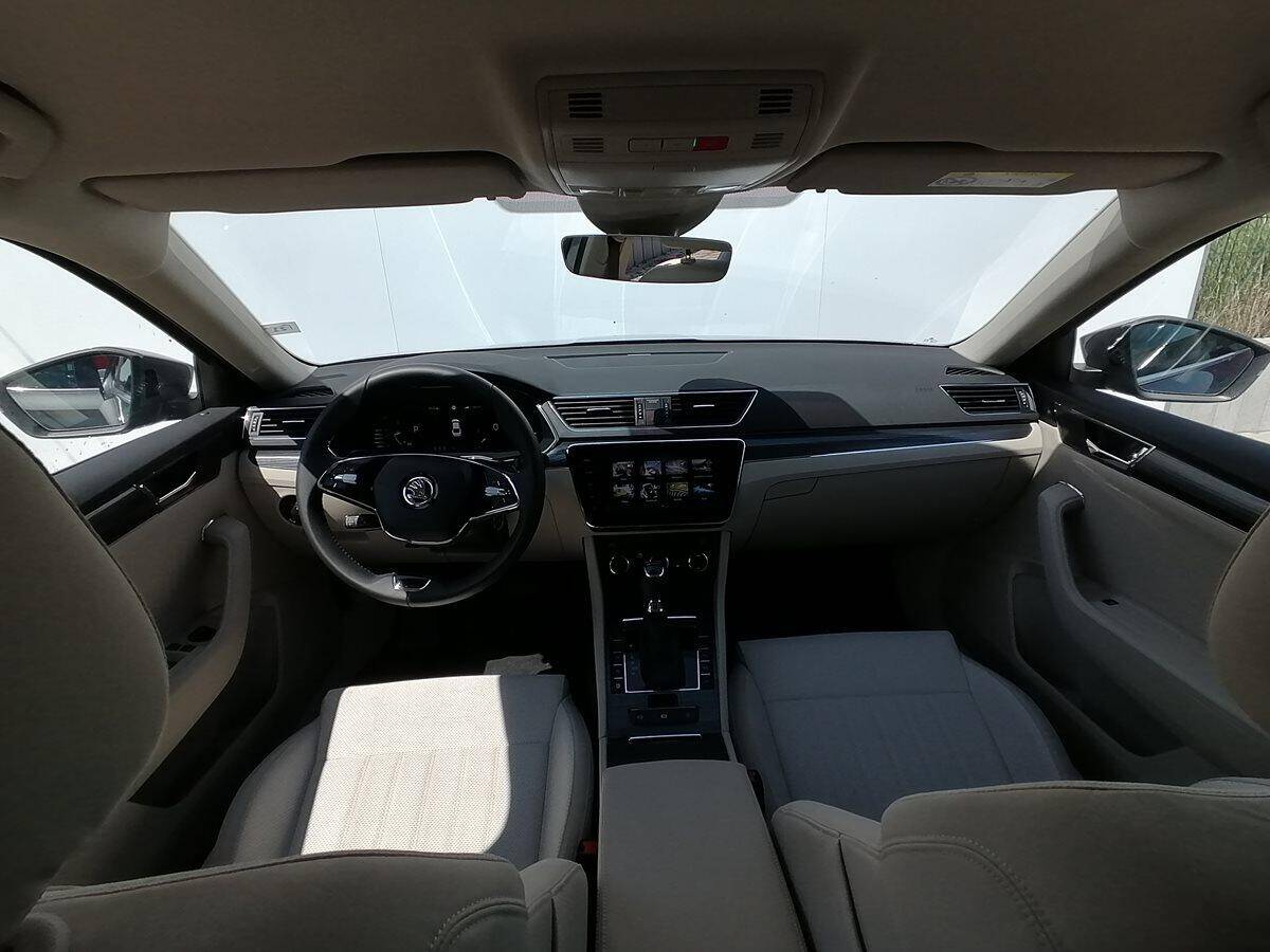 Škoda Superb 2,0TDI 147kW DSG Style